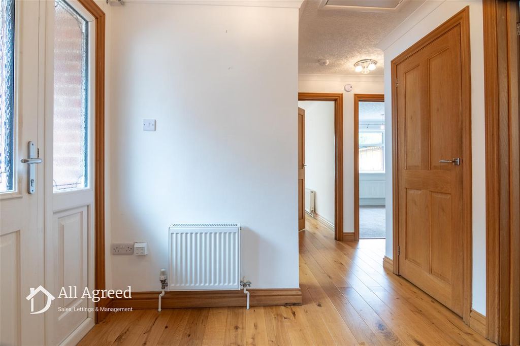 Additional image 2 of 3 bed bungalow for saleFerrers Way, Ripley DE5