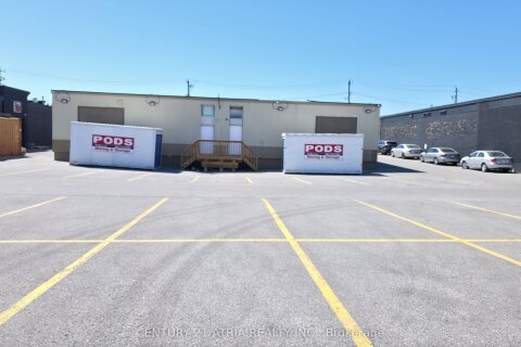 32 Progress Avenue, Toronto, ON, M1P 2Y4 photo 5