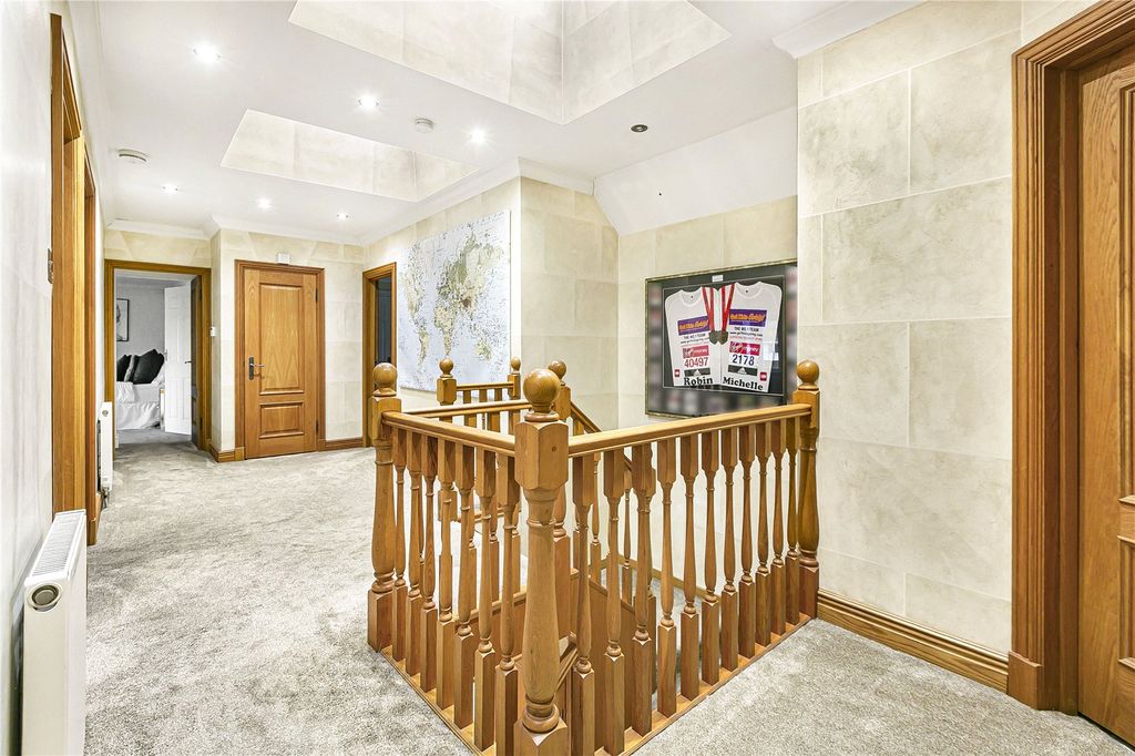 Additional image 15 of 5 bed detached house for saleNewlands Avenue, Radlett, Hertfordshire WD7