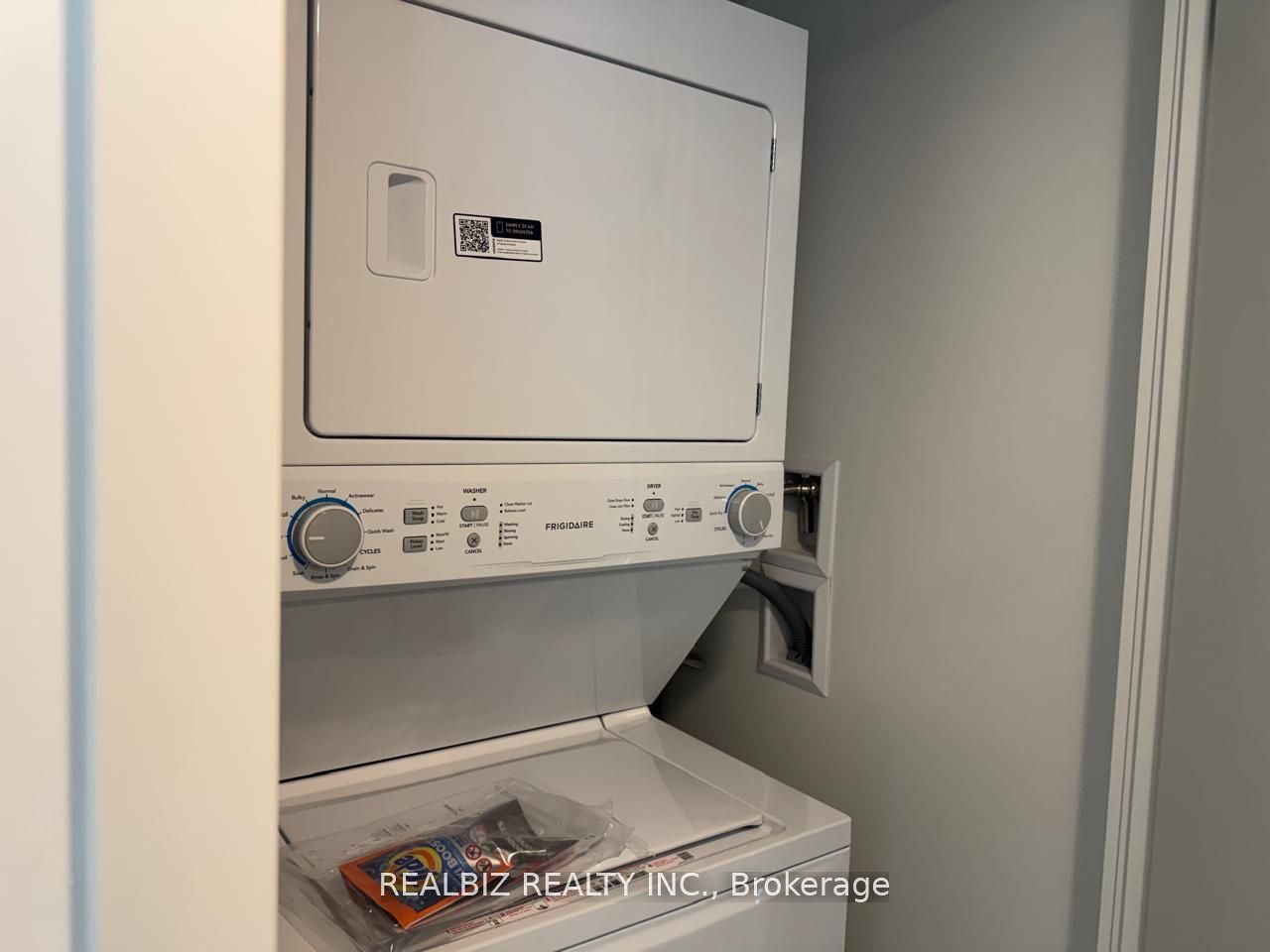 Additional image 5 of 902-1010 Sandy Beach Road, Pickering, ON, L1W 0C7