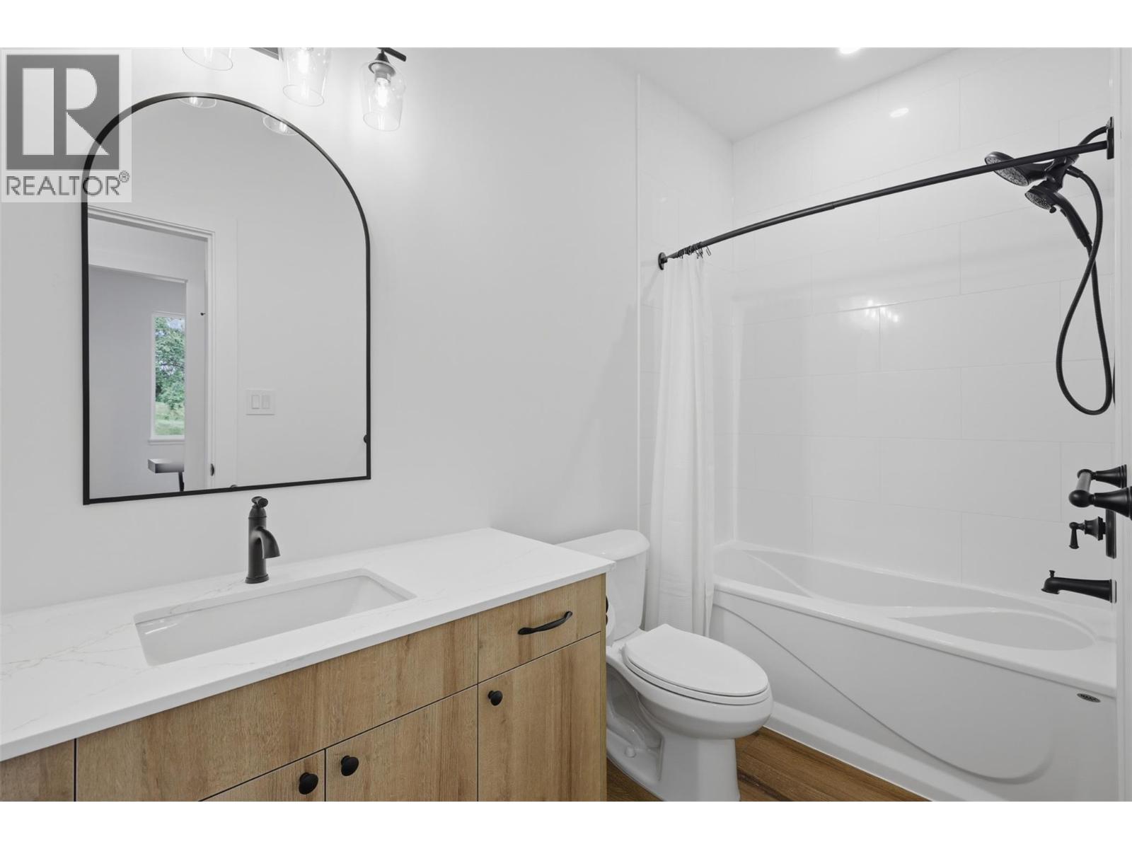 Additional image 6 of 1834 Springhill Drive, Kamloops, BC, V2E1P9