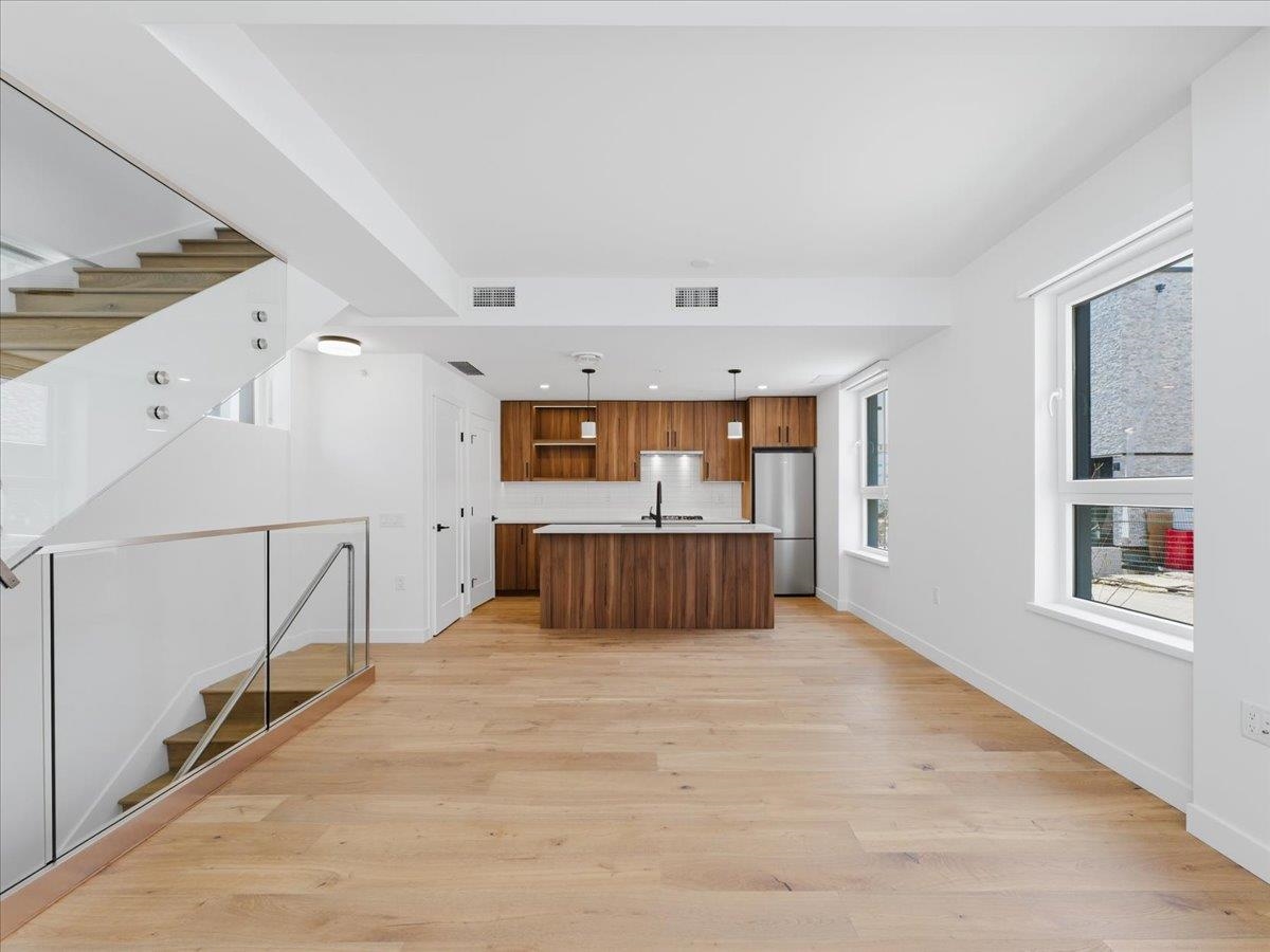 Additional image 4 of 6833 Cambie Street, Vancouver, BC, V6P 3H1