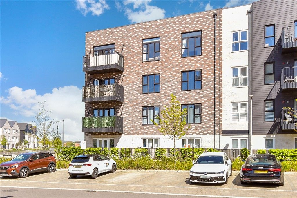 Additional image 3 of 2 bed flat for saleGlenway Road, Rochester, Kent ME1