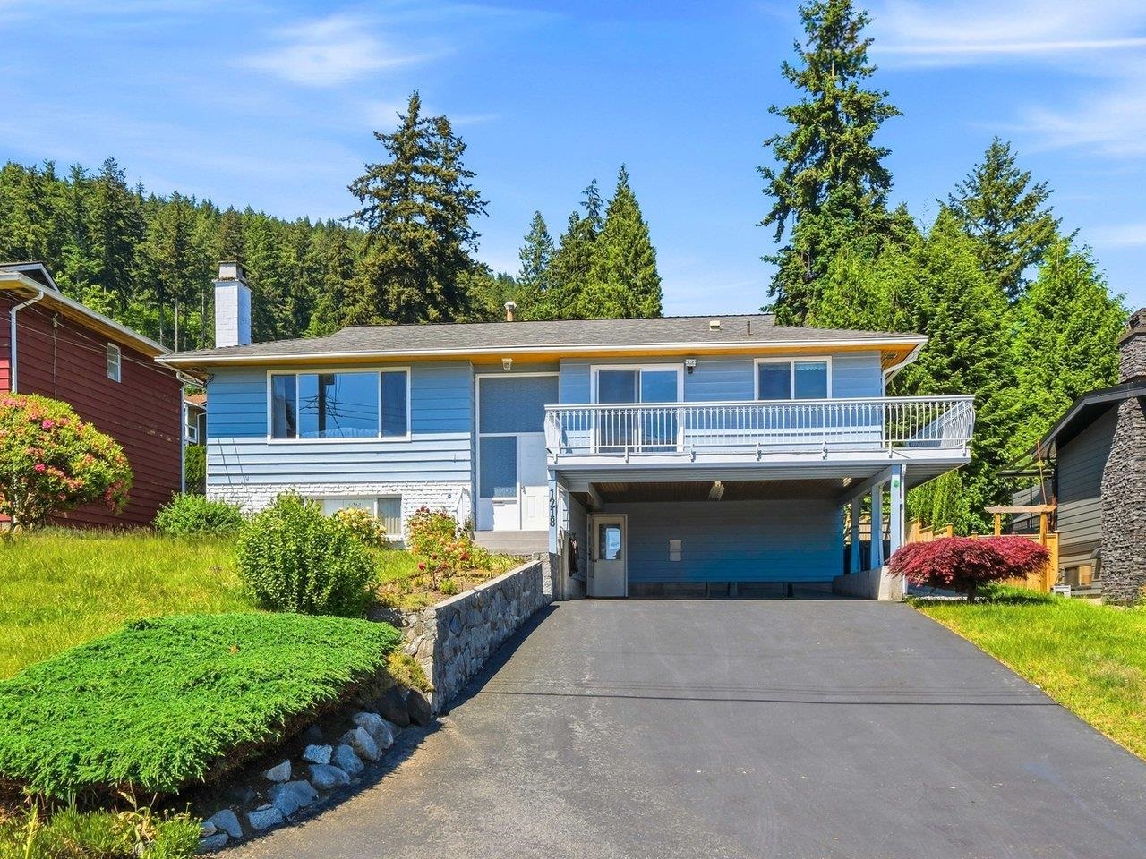 1218 Chamberlain Drive, North Vancouver, BC, V7K 1P3