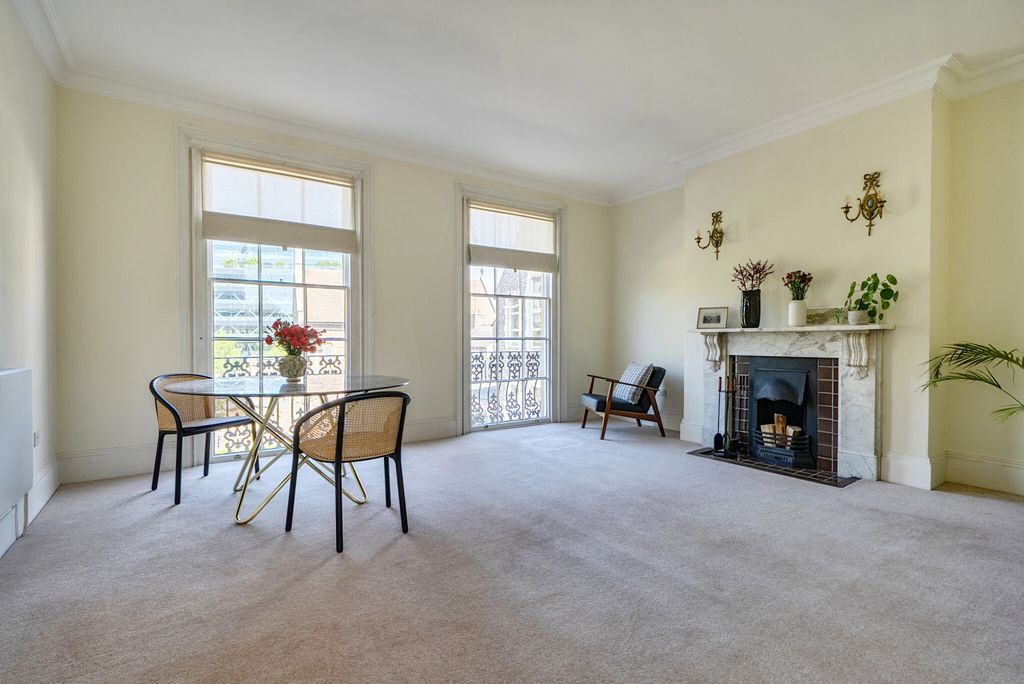 Additional image 2 of 2 bed flat for saleAbbots Walk, Reading, Berkshire RG1