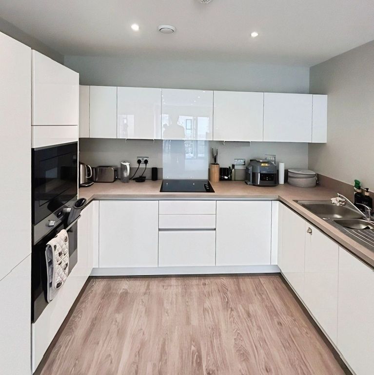 Additional image 3 of 2 bed flat for saleCorys Road, Rochester ME1
