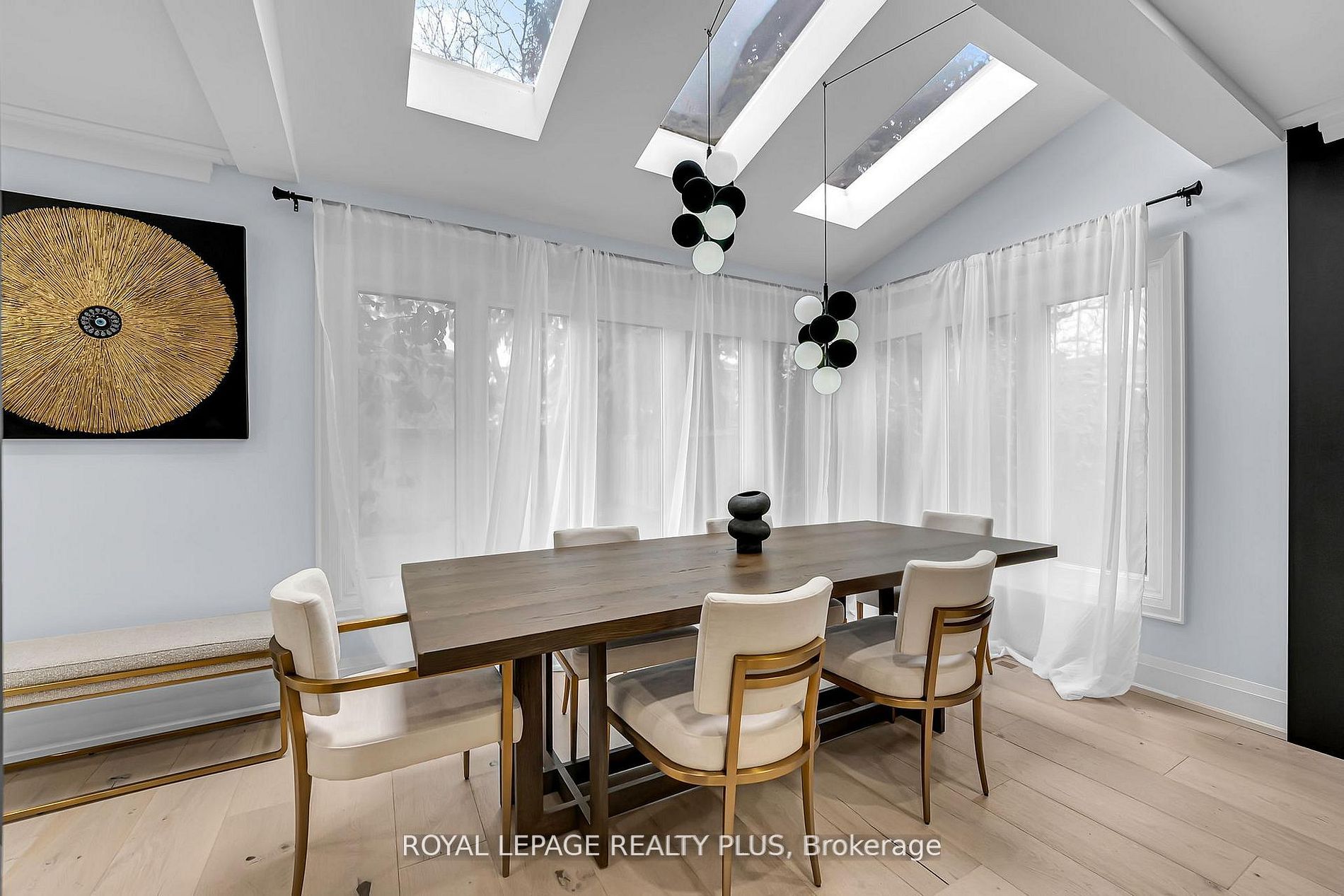 Additional image 6 of 4344 Dallas Court, Mississauga, ON, L4W 4G7