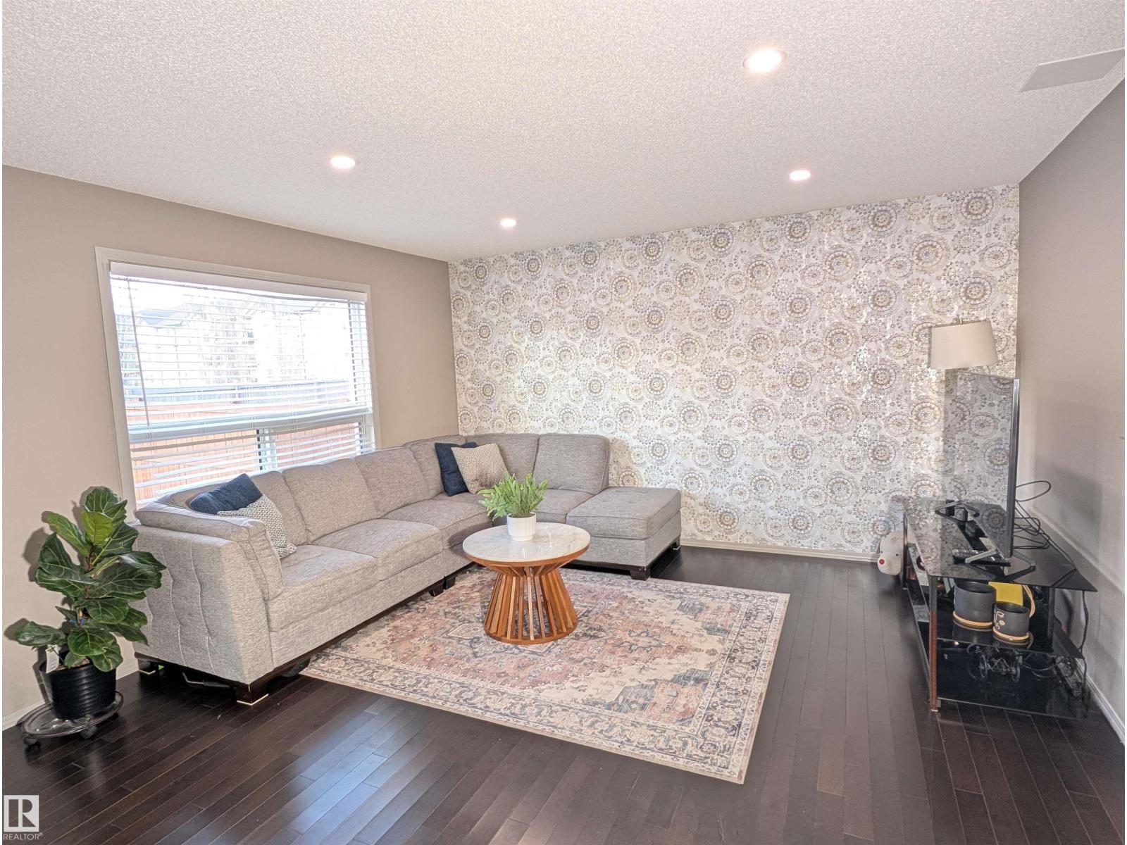 3336 17b Avenue NW, Edmonton, AB, T6T0P3 photo 4