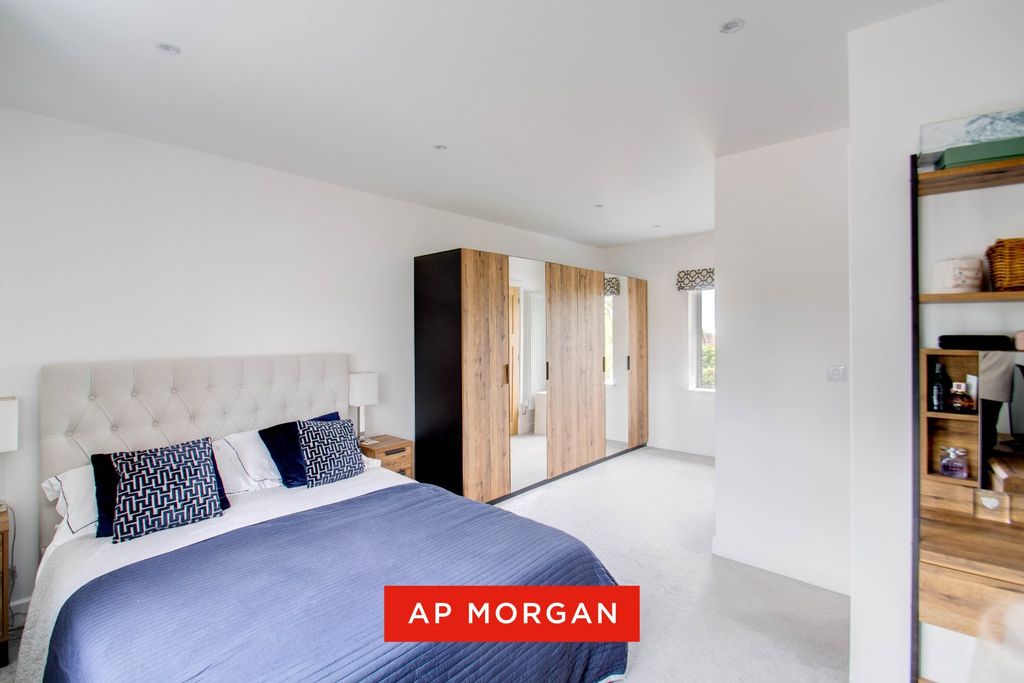 Additional image 15 of 4 bed detached house for saleFeckenham Road, Headless Cross, Redditch, Worcestershire B97