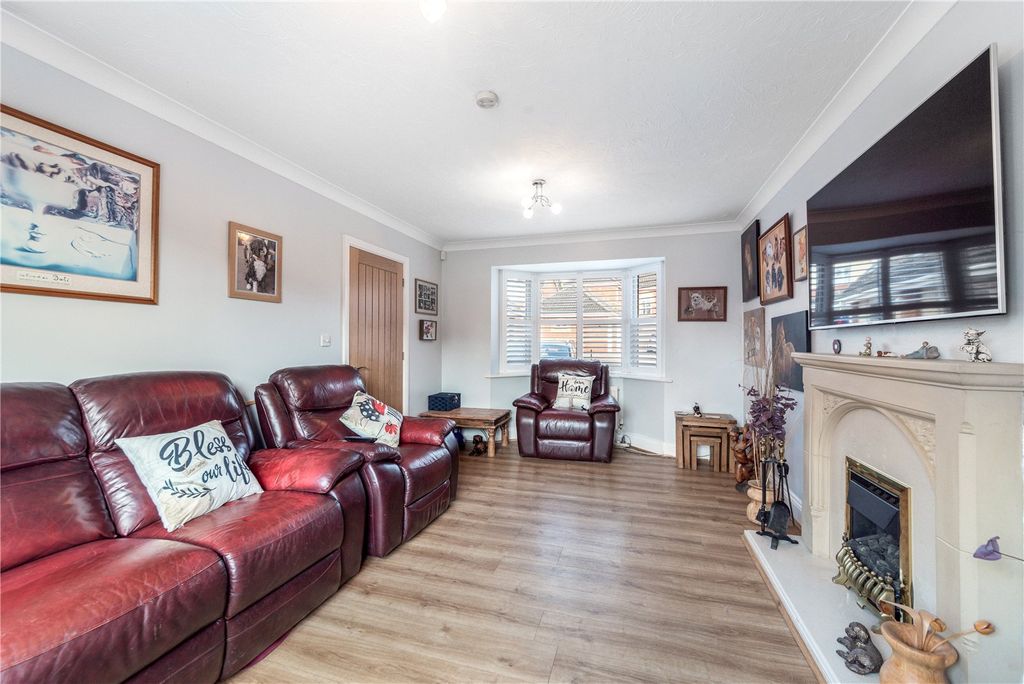 Additional image 8 of 5 bed detached house for saleFindon Close, Redditch, Worcestershire B97