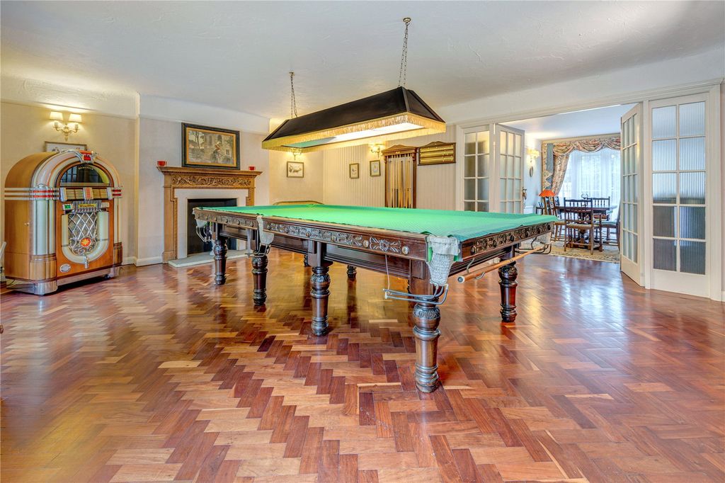 Additional image 7 of 6 bed detached house for saleNewlands Avenue, Radlett, Hertfordshire WD7