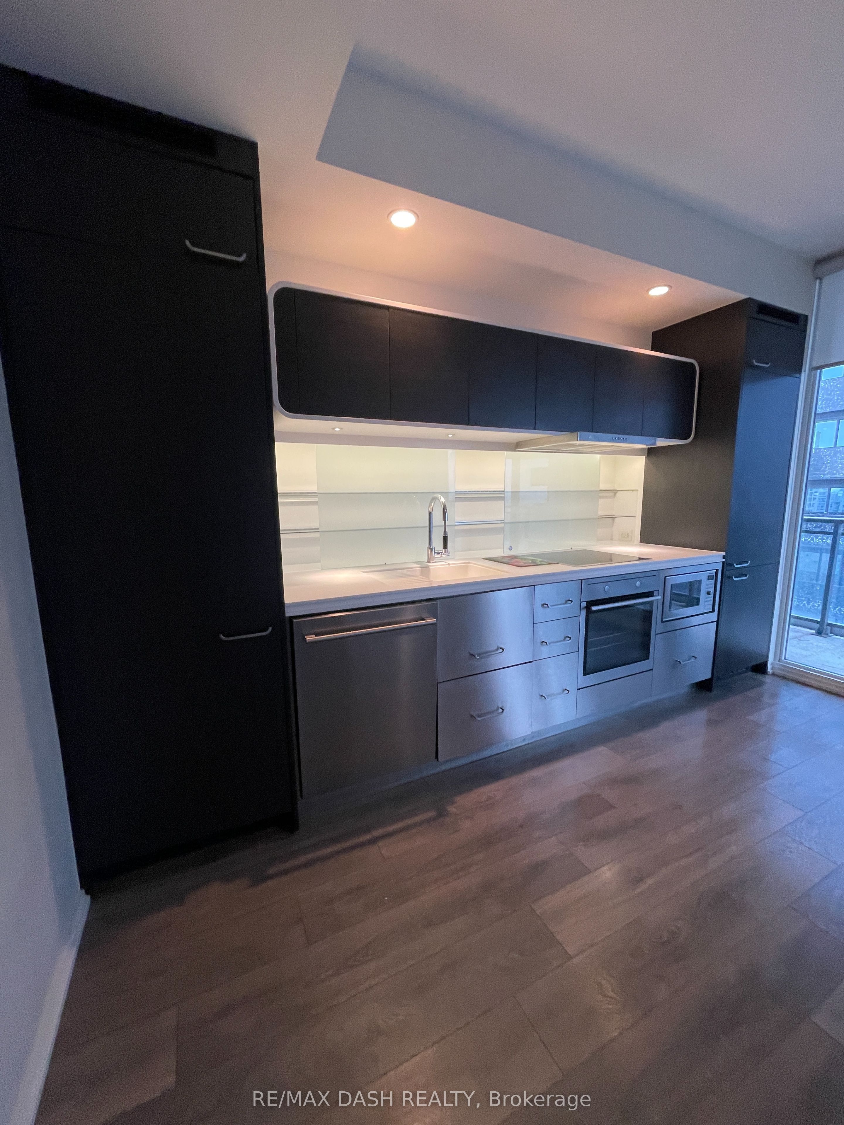 Additional image 6 of 4811-45 Charles Street E, Toronto, ON, M4Y 0B8