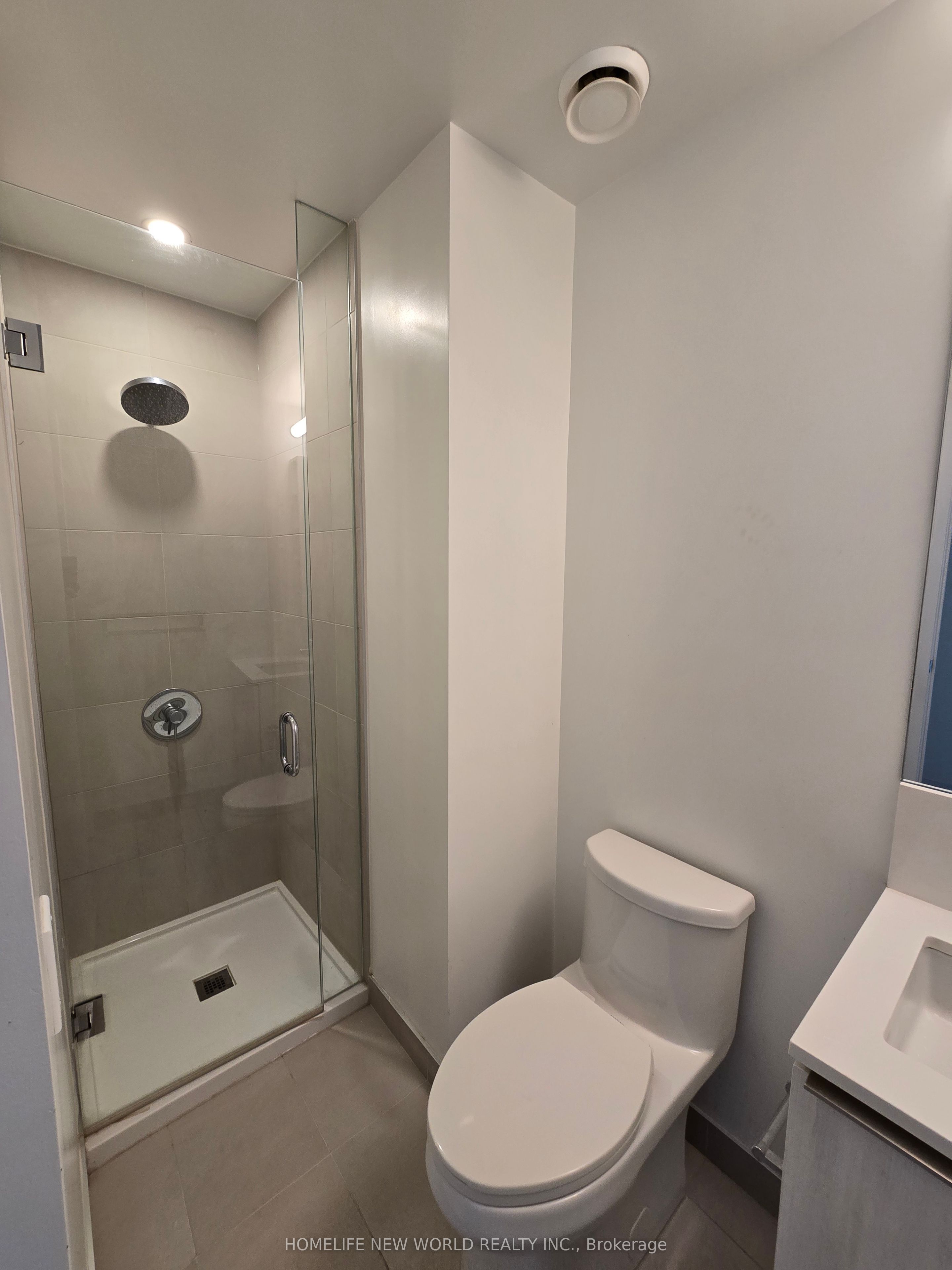 2115-1000 Portage Parkway, Vaughan, ON, L4K 0L1 photo 5