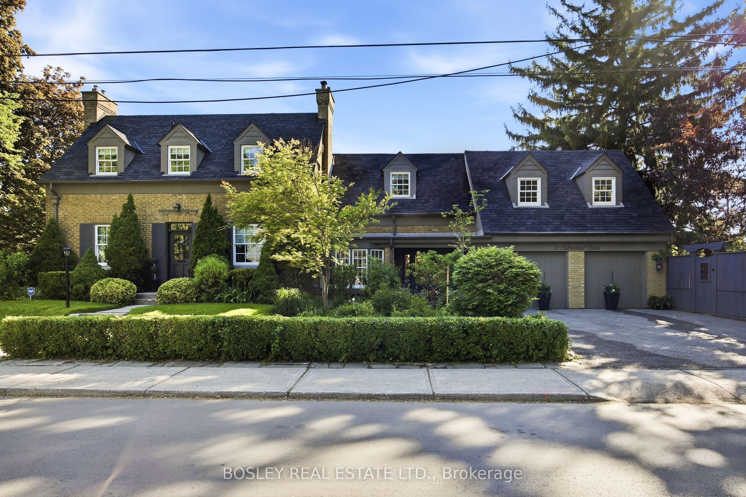 71 Sutherland Drive, Toronto, ON, M4G 1H6