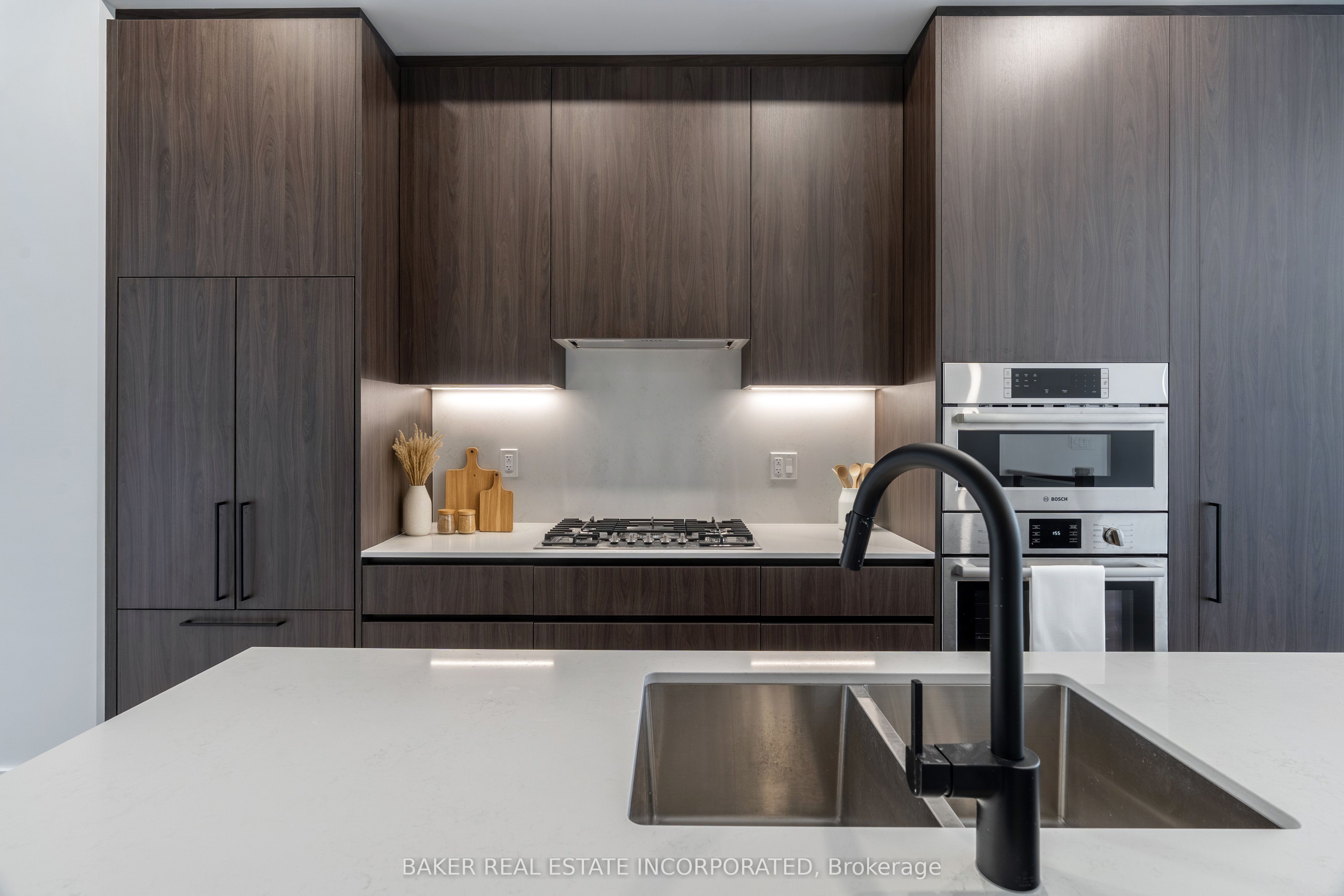 31-50 Coveside Drive, Mississauga, ON, L5H 0B2 photo 3