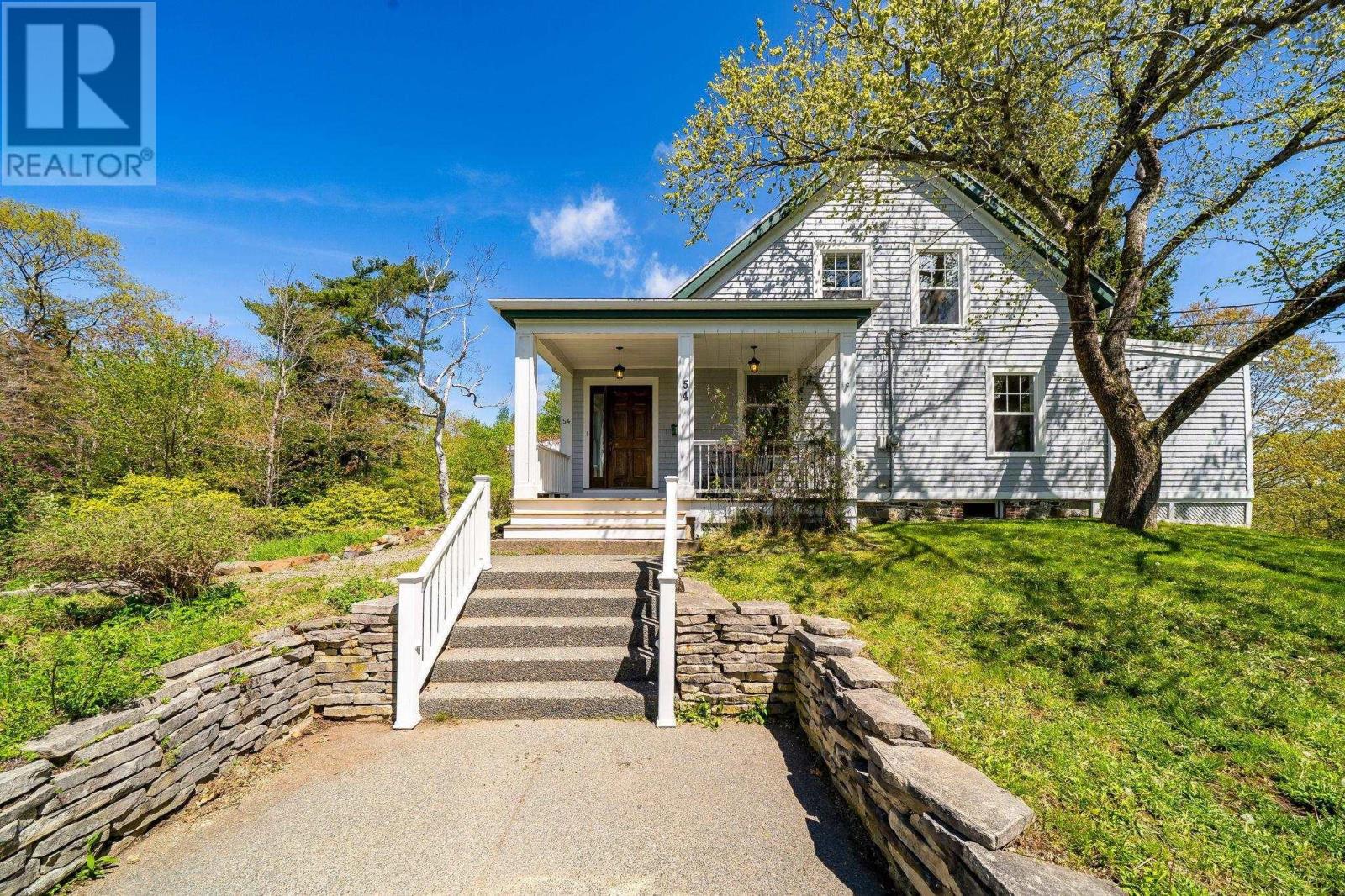 54 Parkhill Road, Halifax, NS, B3P1R5