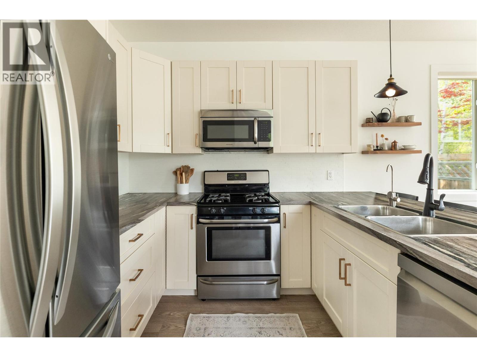 Additional image 4 of 1209 Bergamot Avenue, Kelowna, BC, V1W5K5
