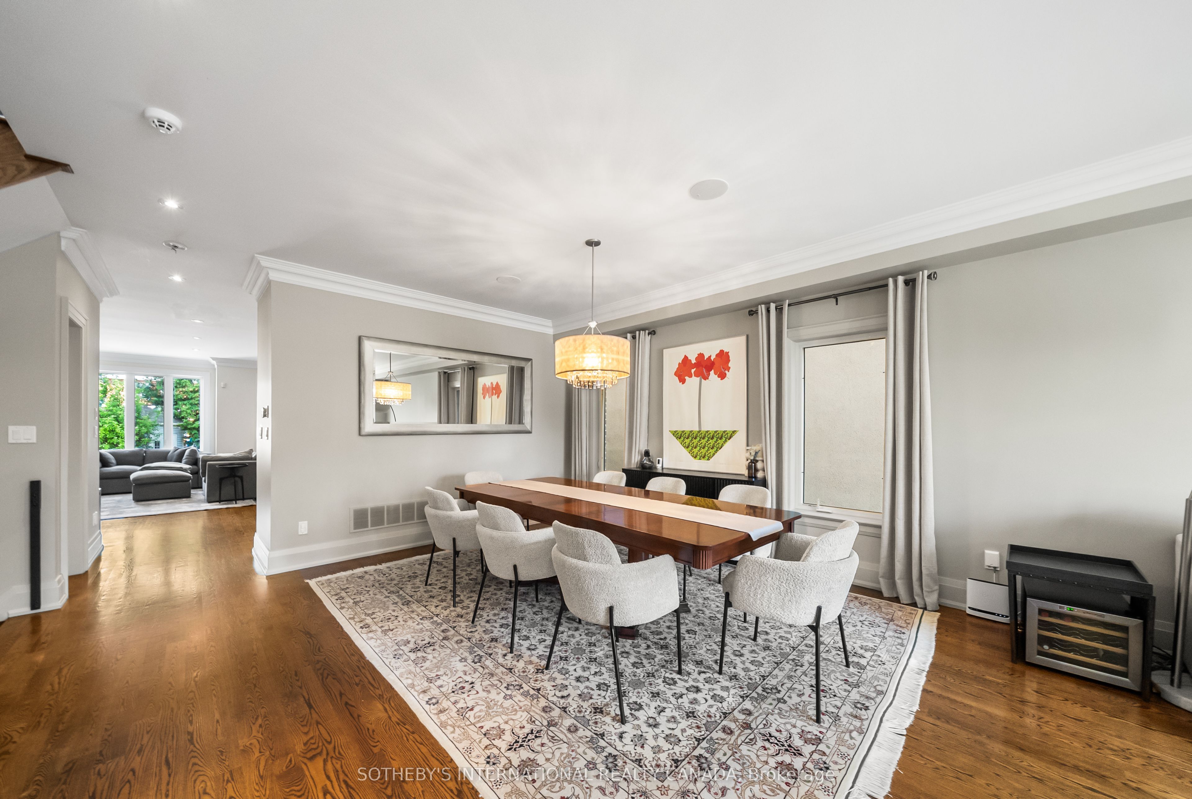 200 Donlea Drive, Toronto, ON, M4G 2M9 photo 4