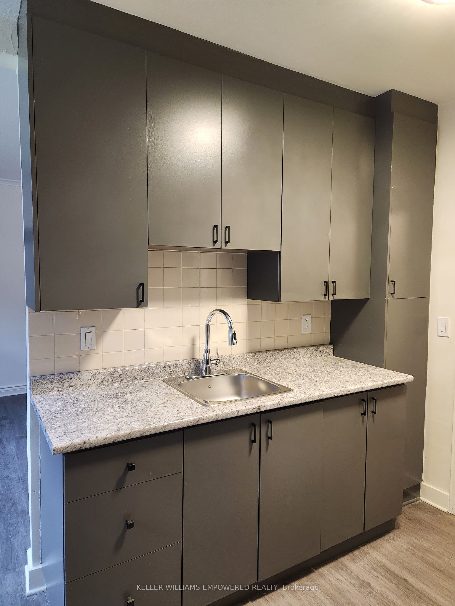 1-2550 Keele Street, Toronto, ON, M6L 2N8