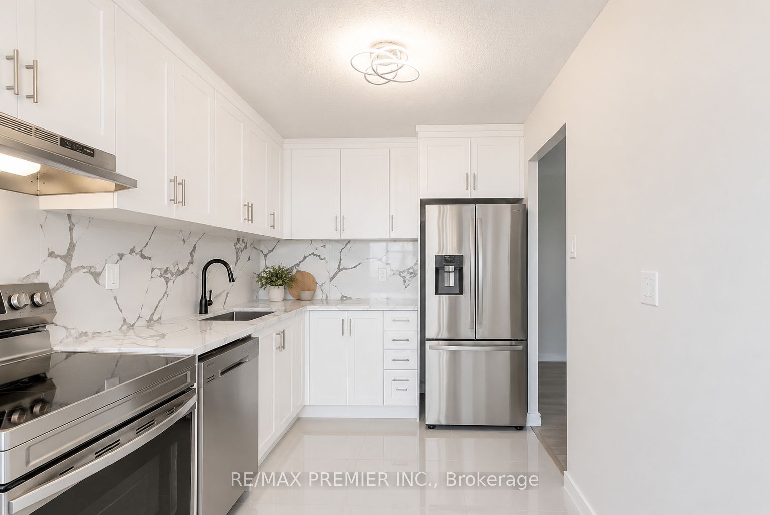 Additional image 5 of 406-530 Lolita Gardens, Mississauga, ON, L5A 3T2