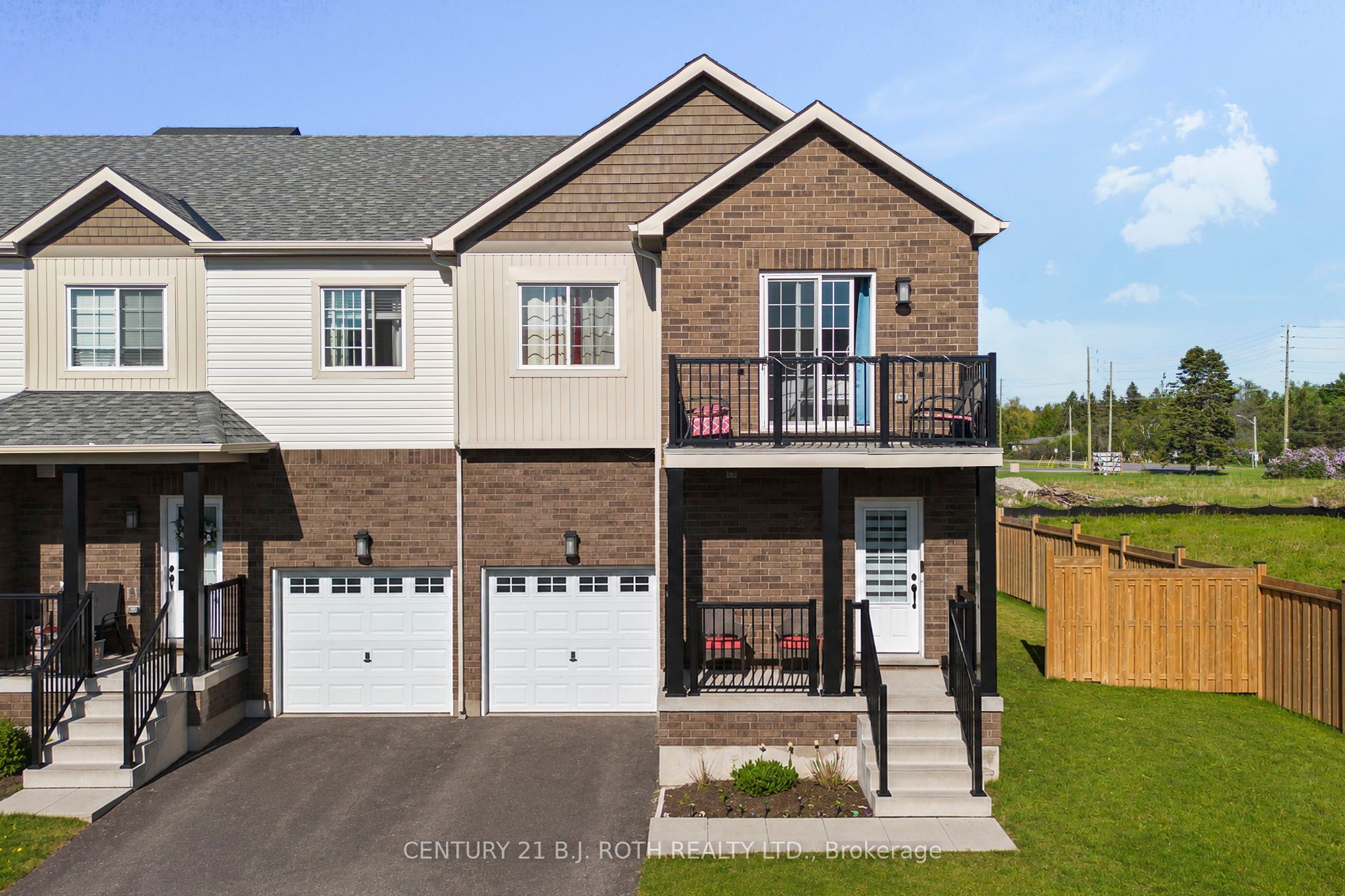 21 Brown Bear Street, Barrie, ON, L9J 0H7