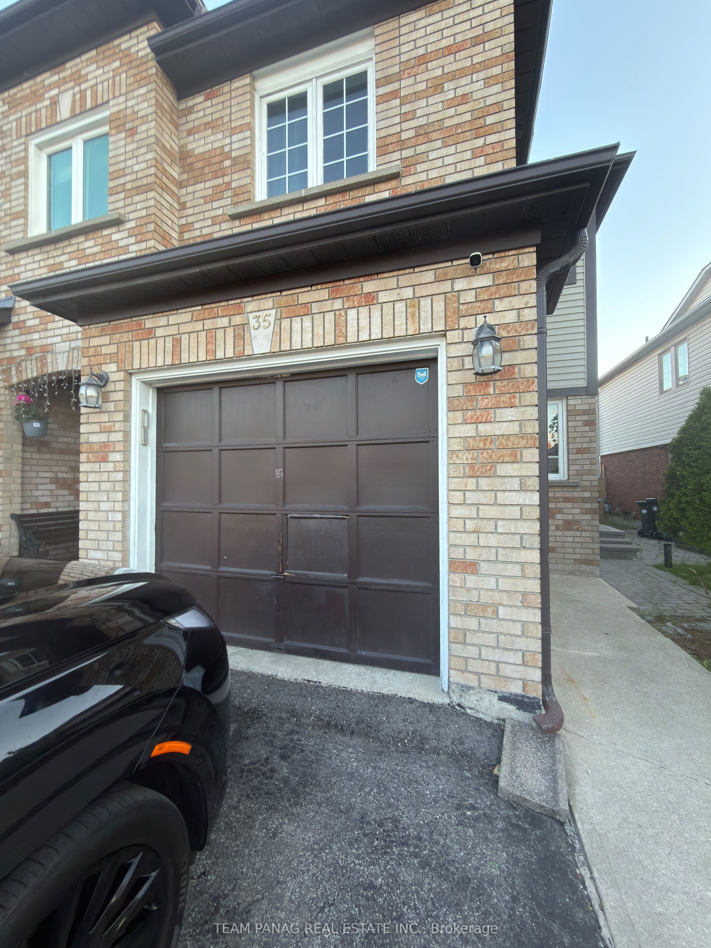 Additional image 2 of 35 Hickorybush Avenue, Brampton, ON, L6R 1C8