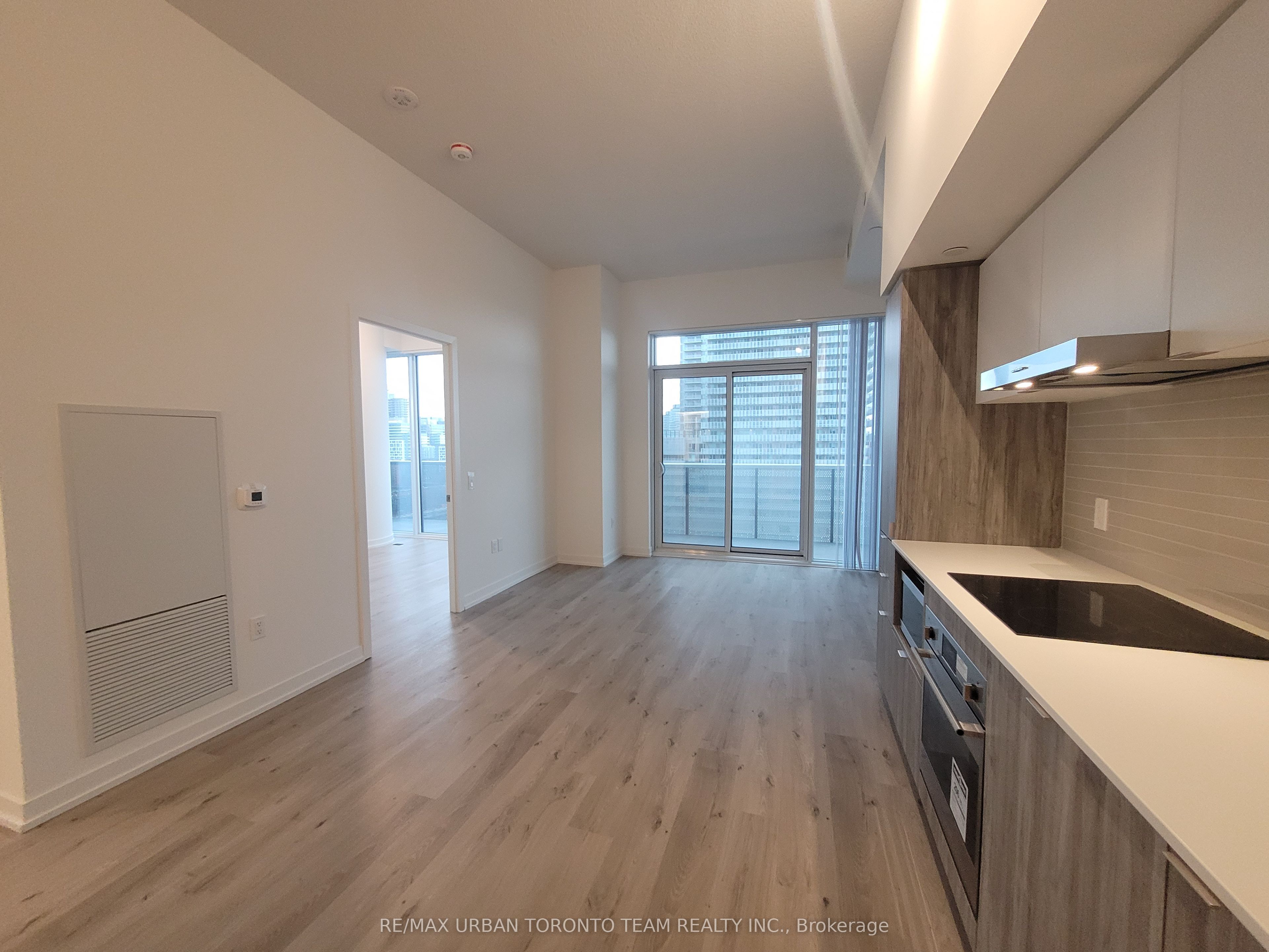 Additional image 6 of 1203-138 Downes Street, Toronto, ON, M5E 0E4