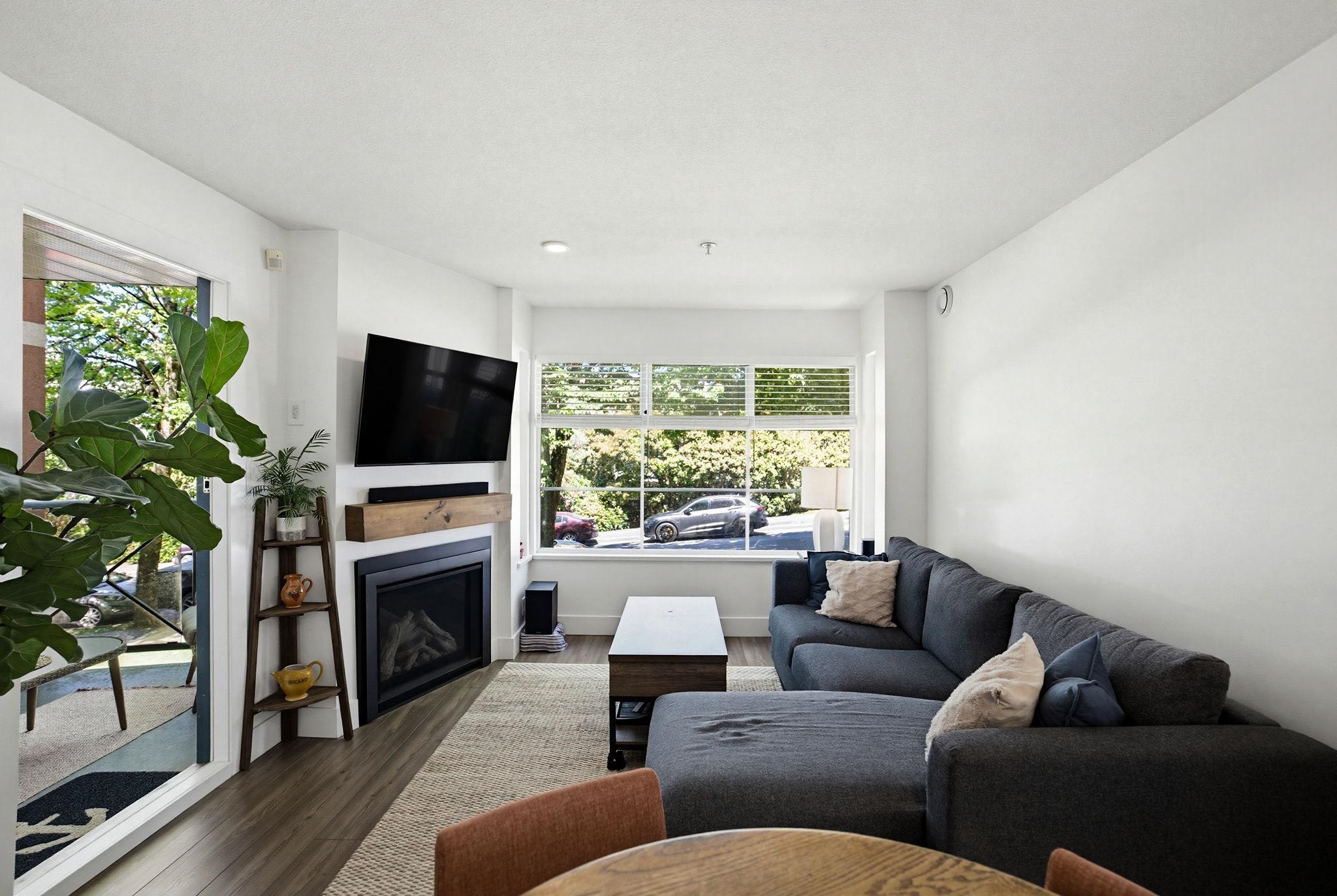 Additional image 2 of 206-2388 Triumph Street, Vancouver, BC, V5L 1L5