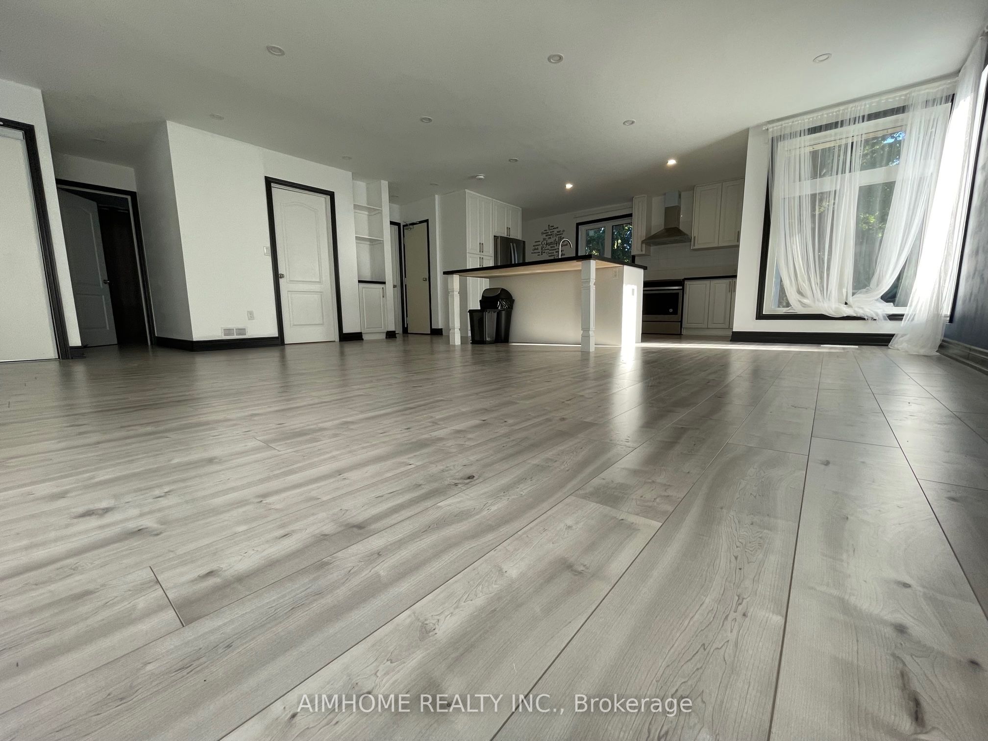 Main-11 Lauralynn Crescent, Toronto, ON, M1S 2H3 photo 5