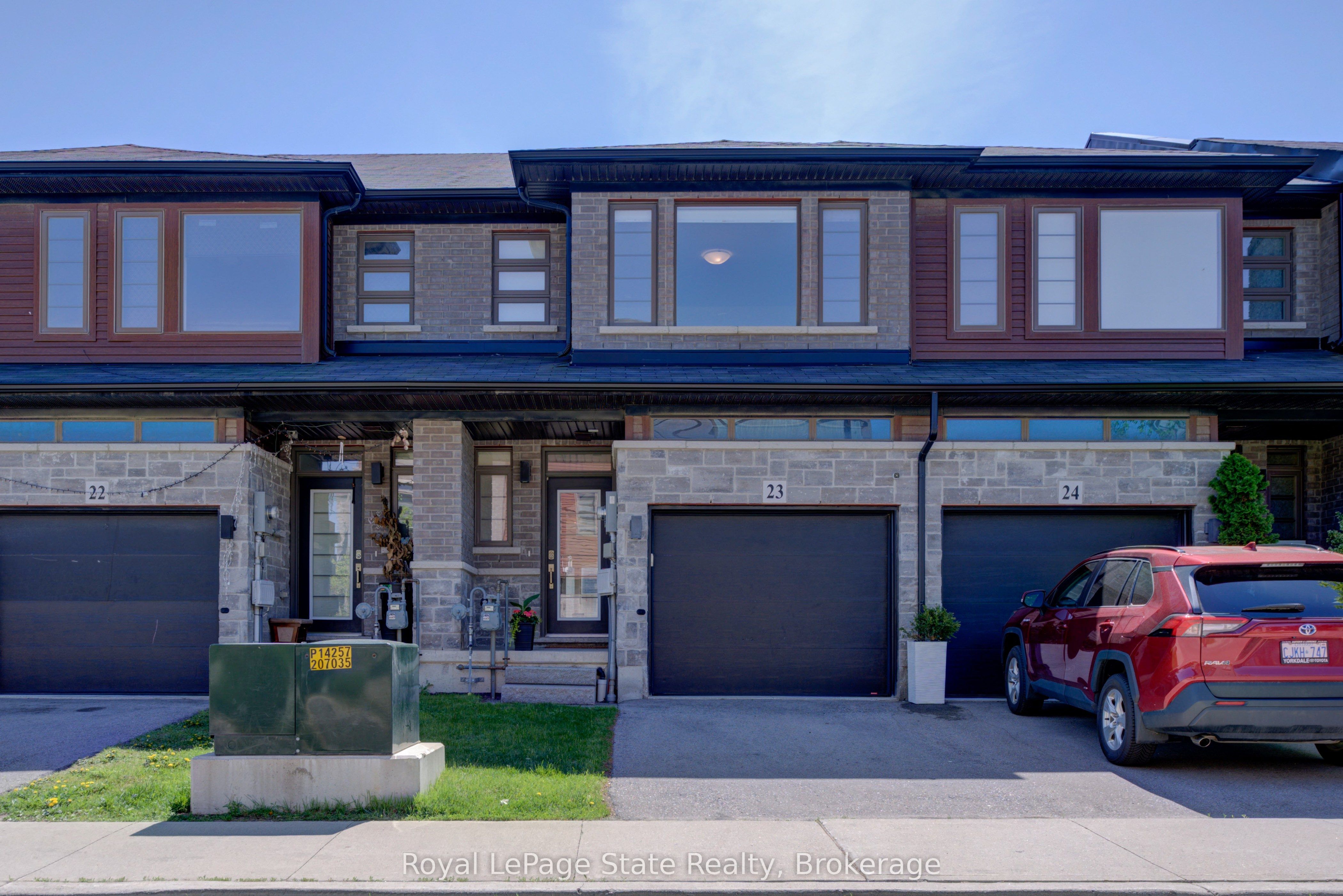 23-30 Times Square Boulevard, Hamilton, ON, L8J 0L8