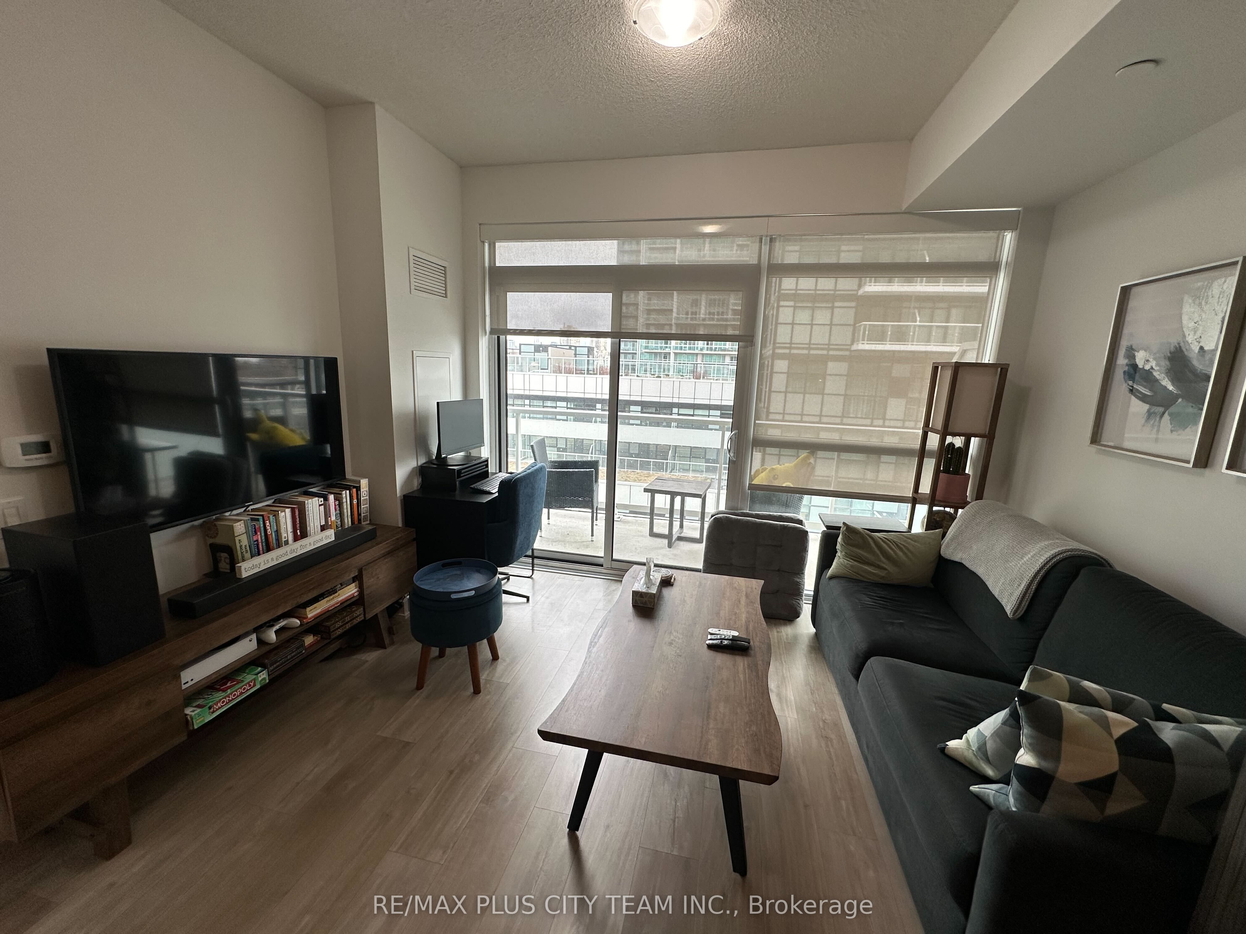 Additional image 2 of 501-251 Manitoba Street, Toronto, ON, M8Y 0C7