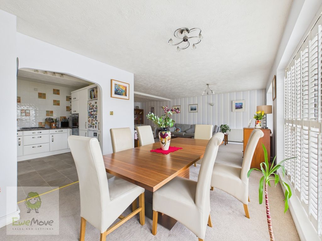 Additional image 7 of 2 bed flat for saleSeaford Court, Shorts Reach, Esplanade, Rochester ME1