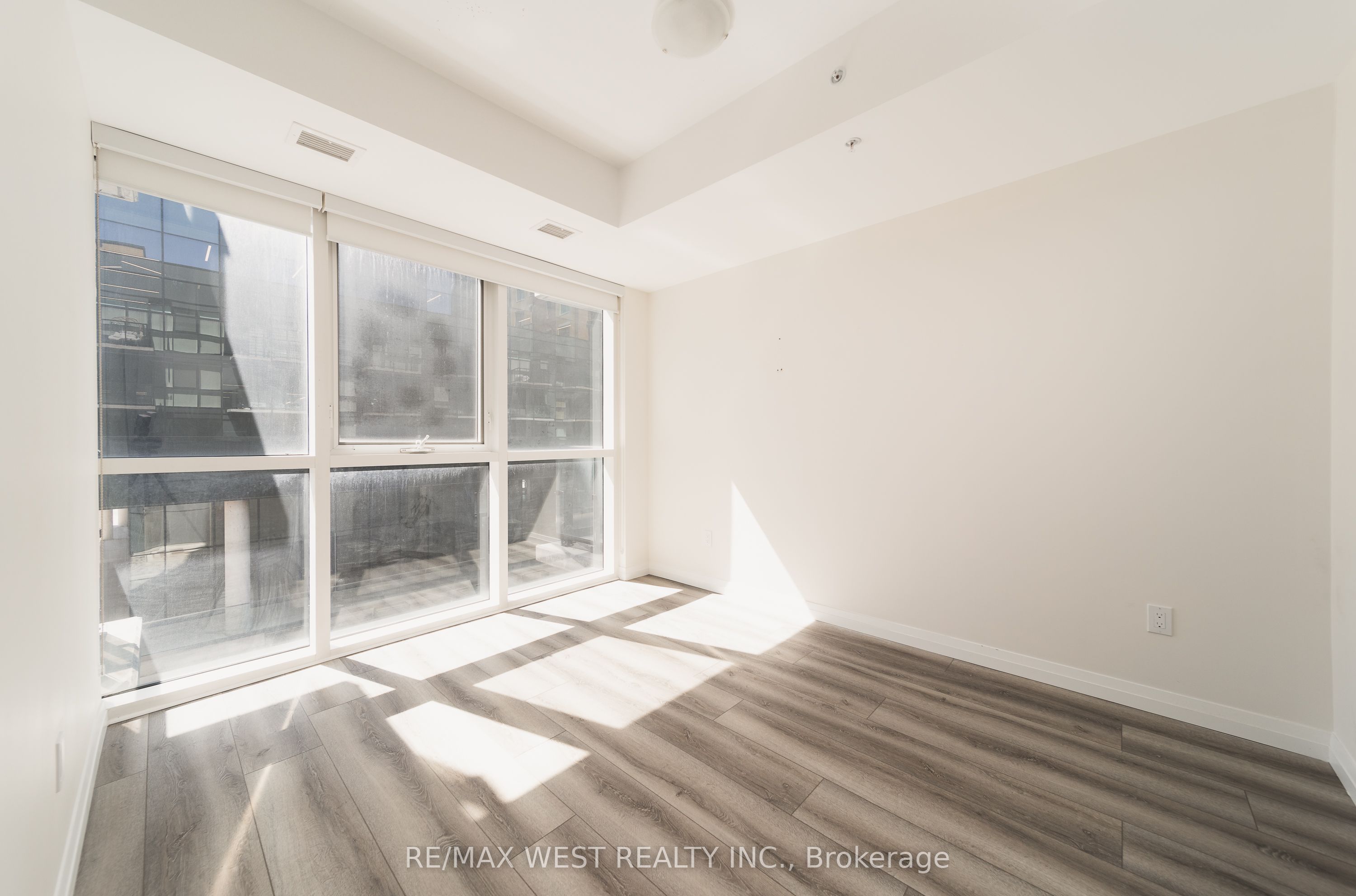 Additional image 3 of 201-108 Garment Street, Kitchener, ON, N2G 0E2