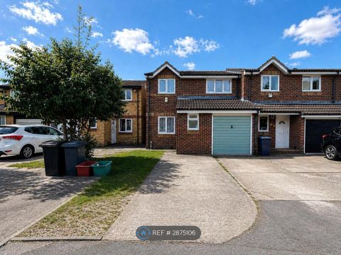 Burket Close, Southall UB2