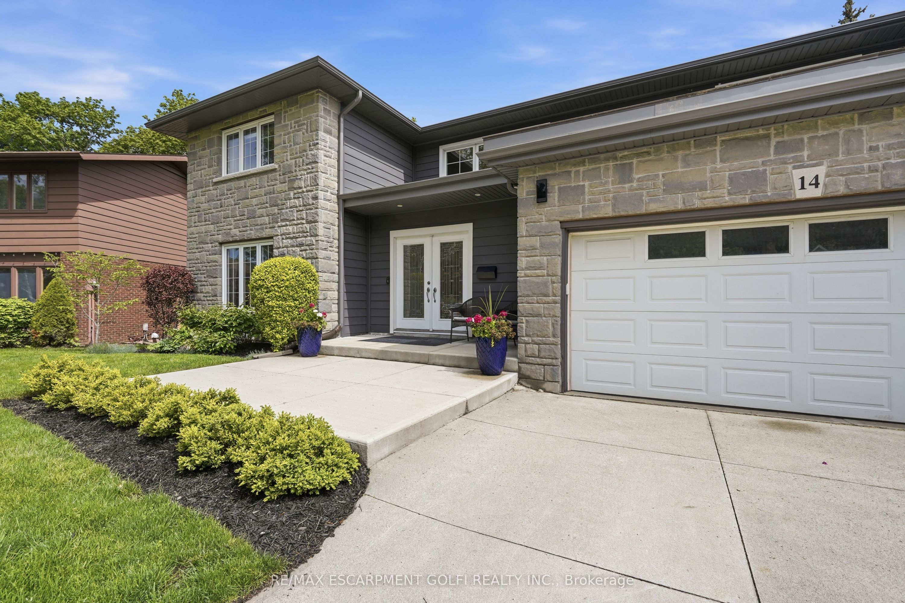 14 Leslie Drive, Hamilton, ON, L8G 2P9 photo 4
