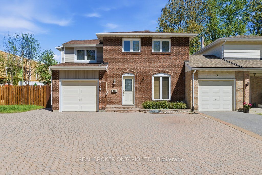 13 Beddoe Lane, Ottawa, ON, K1B 3X9