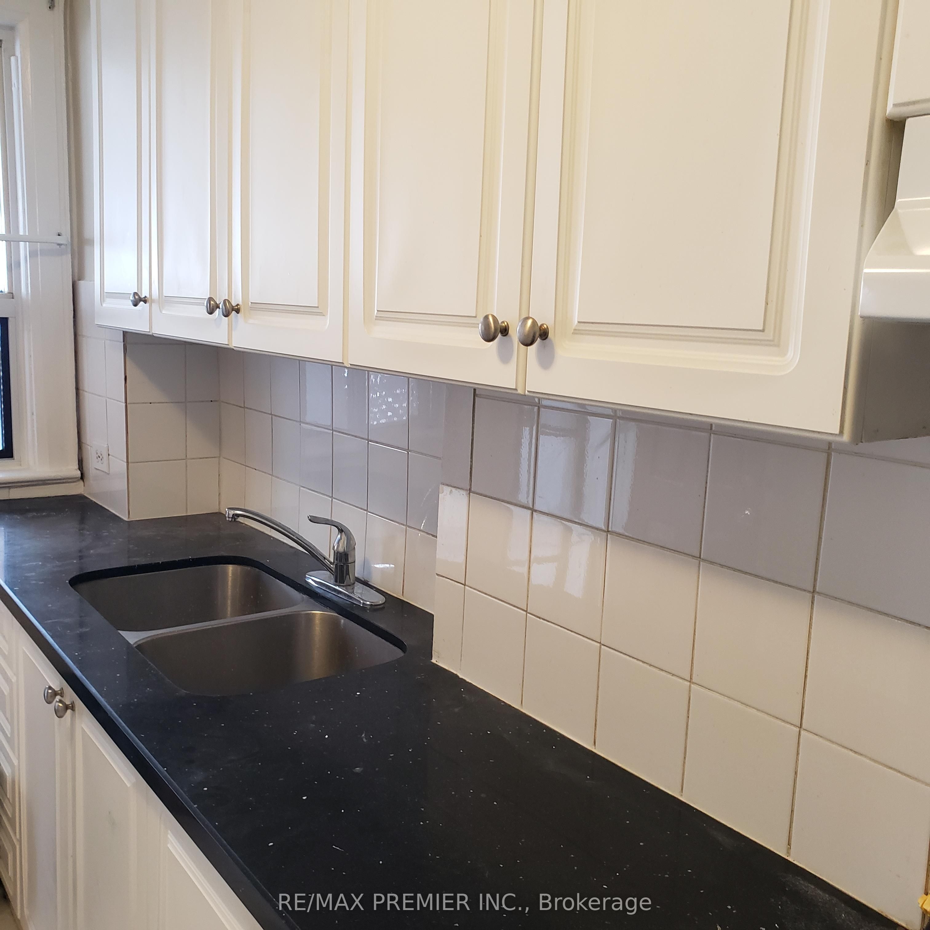 Additional image 5 of 118 Bude Street, Toronto, ON, M6E 2E5