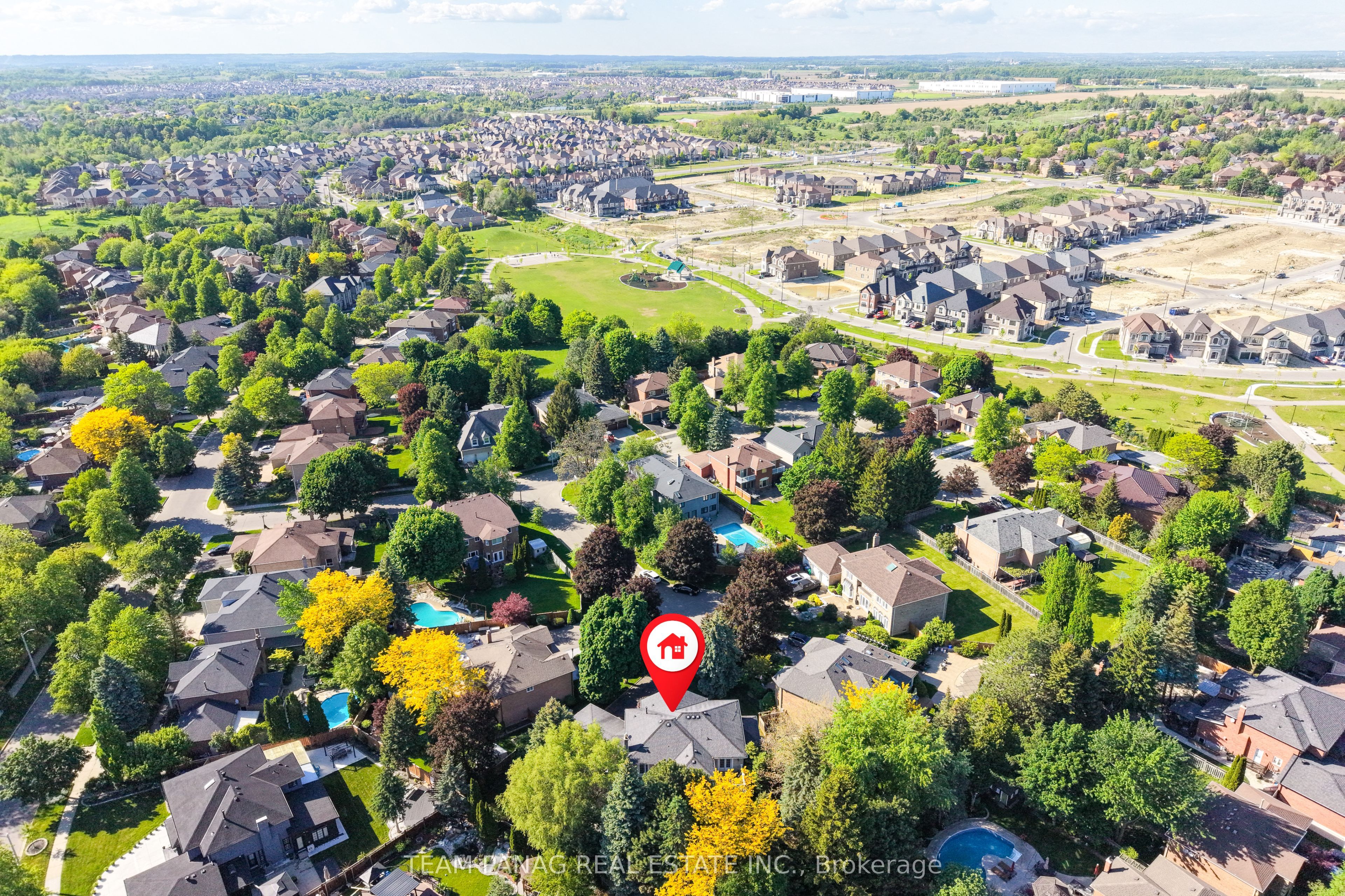 Additional image 3 of 8 Enchanted Court, Brampton, ON, L6Z 3M9