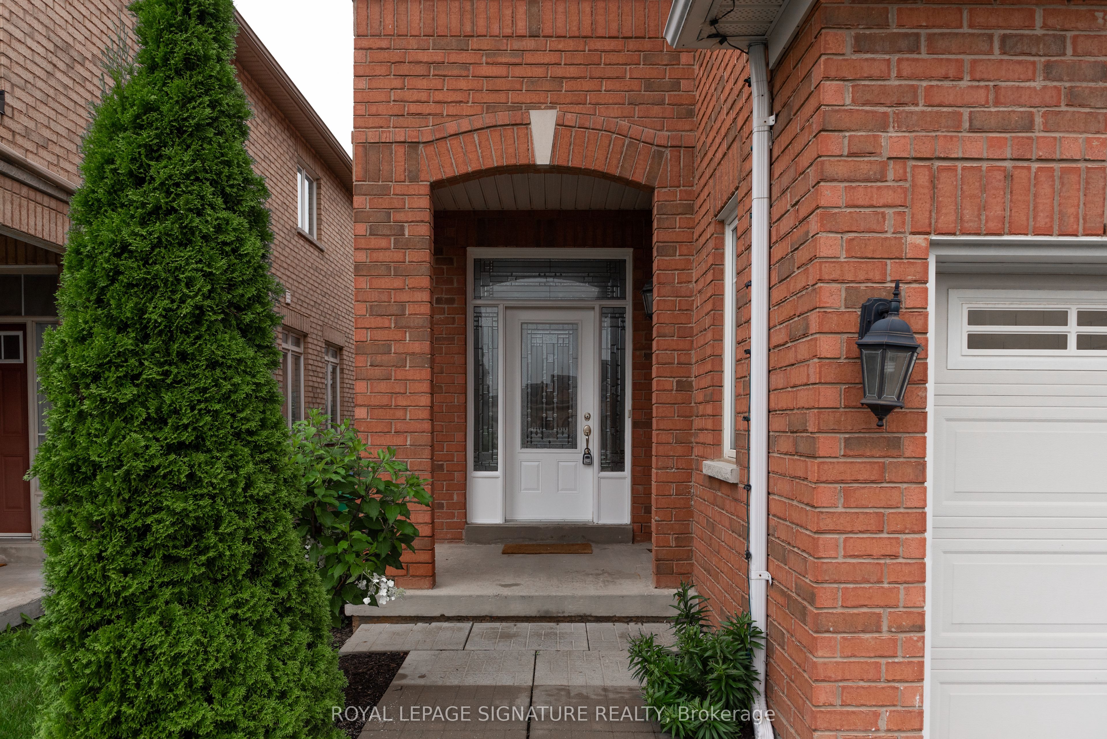 Additional image 3 of 3250 Sunlight Street, Mississauga, ON, L5M 0G7