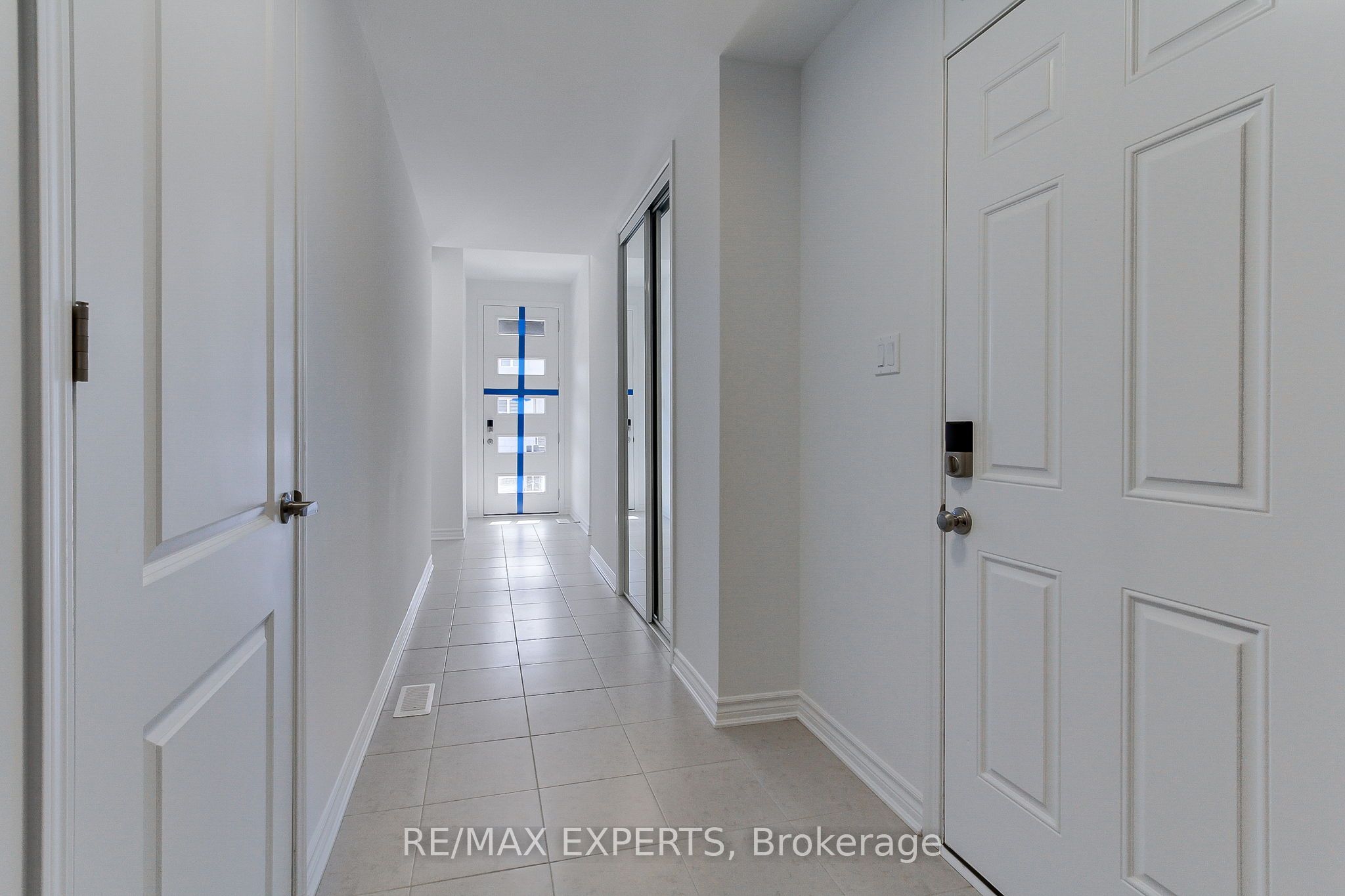 Additional image 3 of 1237 Poppy Gardens, Oakville, ON, L6H 7Y4