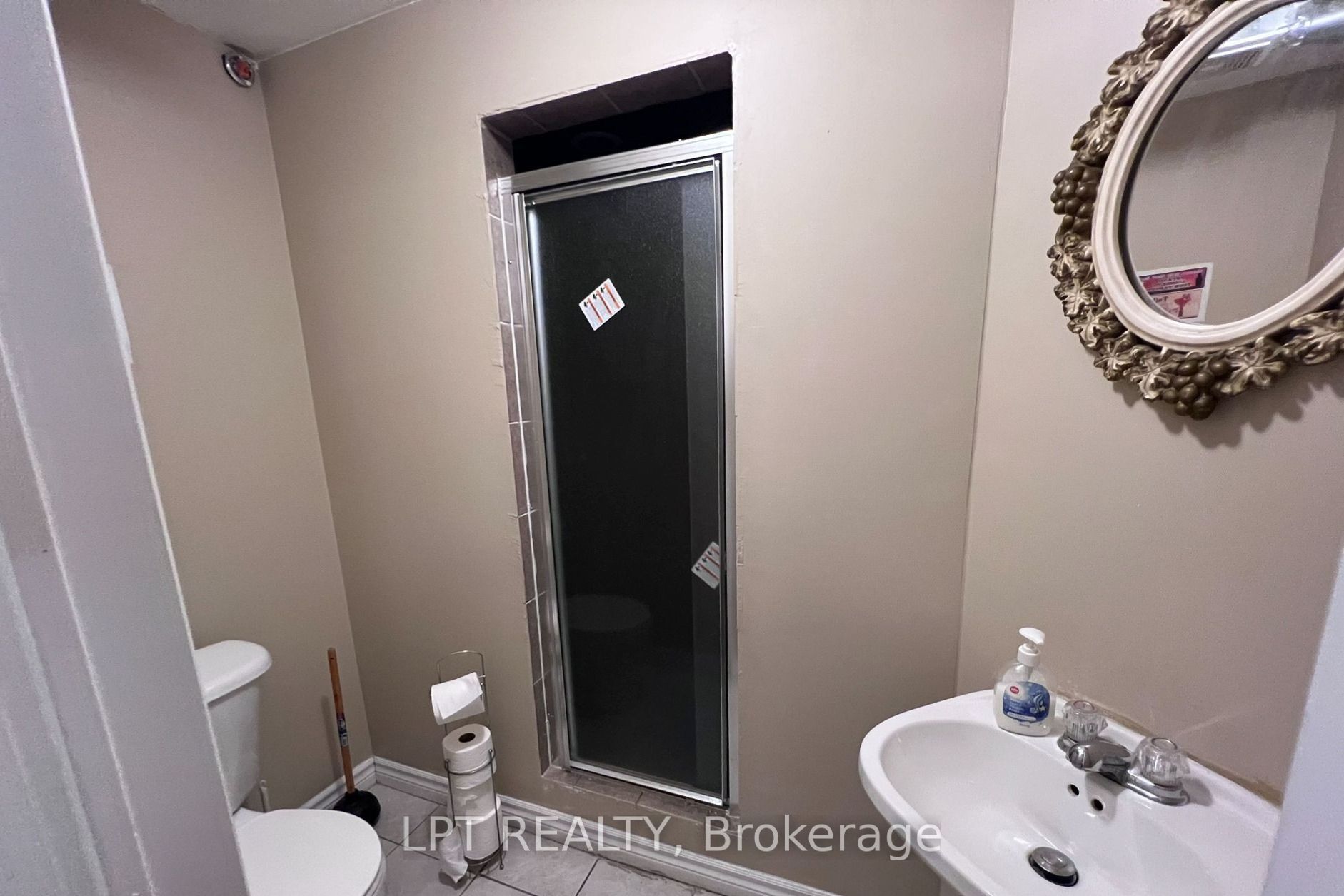 Additional image 4 of 18-7050A Bramalea Road, Mississauga, ON, L5S 1T1