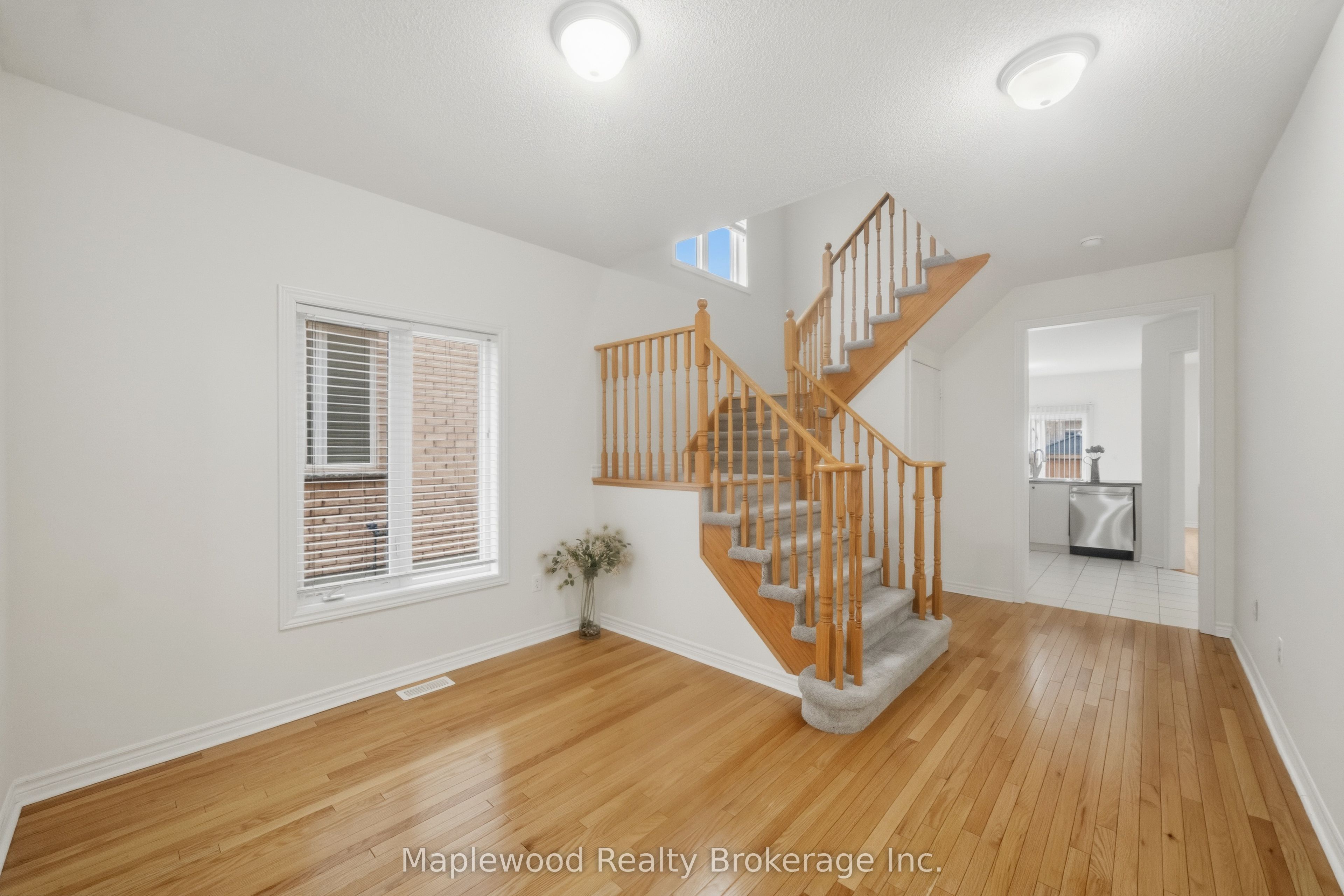 Additional image 4 of 1712 Carousel Drive, Pickering, ON, L1X 0C1