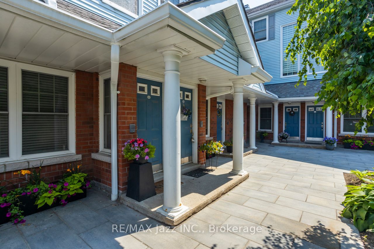 C2-1655 Nash Road, Clarington, ON, L1E 1S8 photo 2