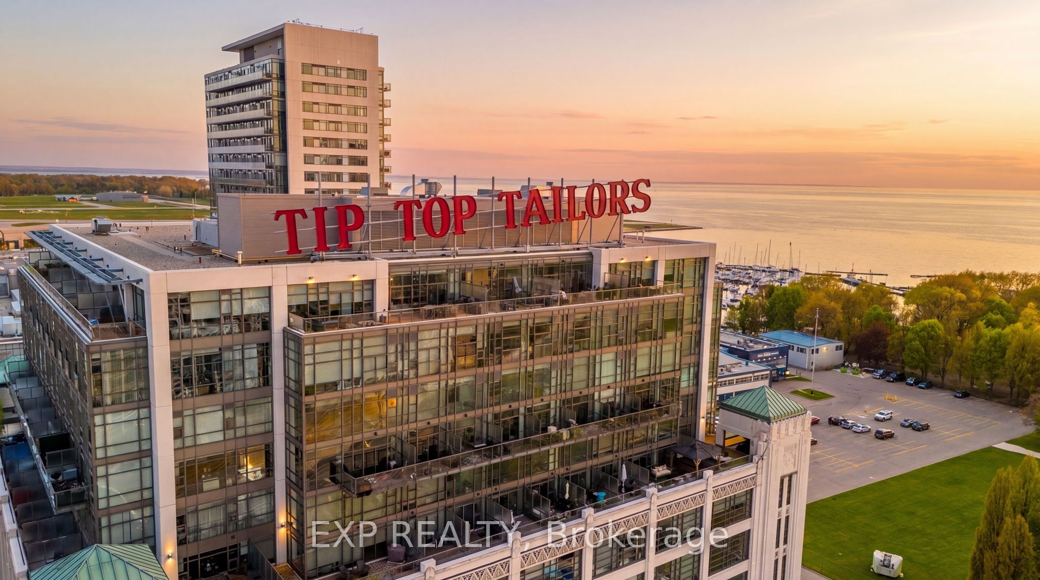 301-637 Lake Shore Boulevard W, Toronto, ON, M5V 3J6