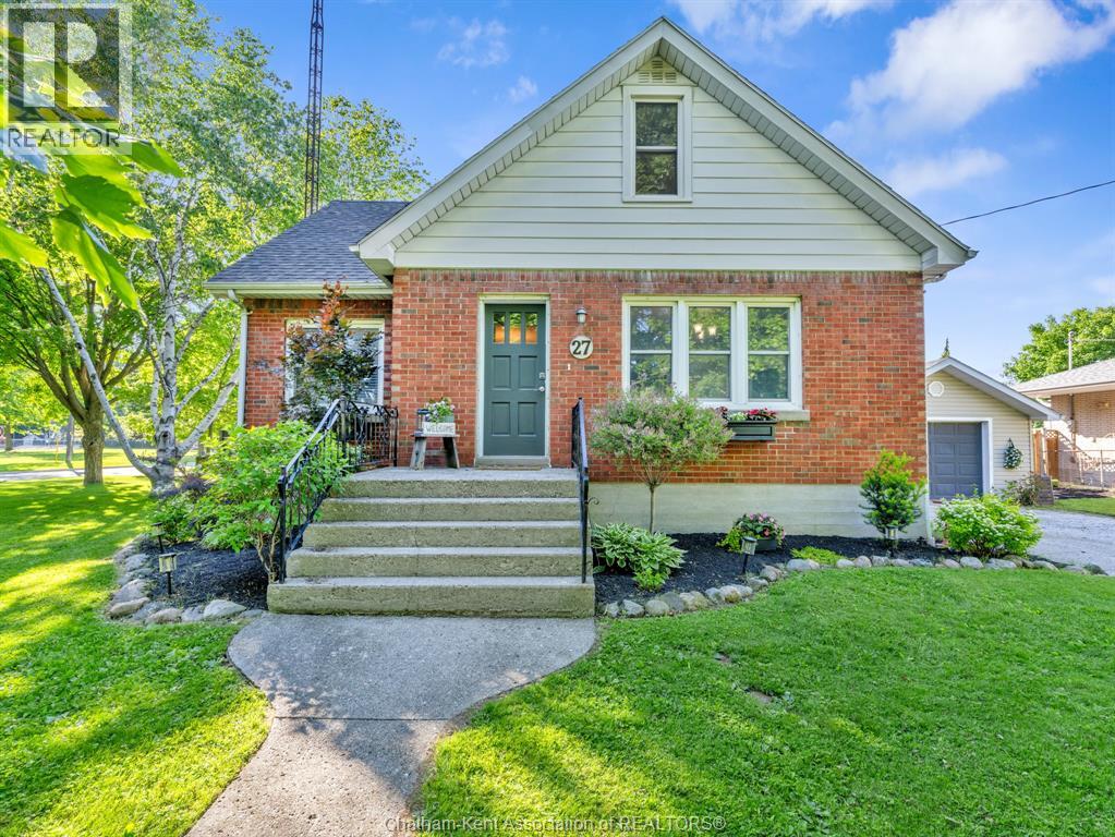 27 Jackson Drive, Chatham, ON, N7L2N9