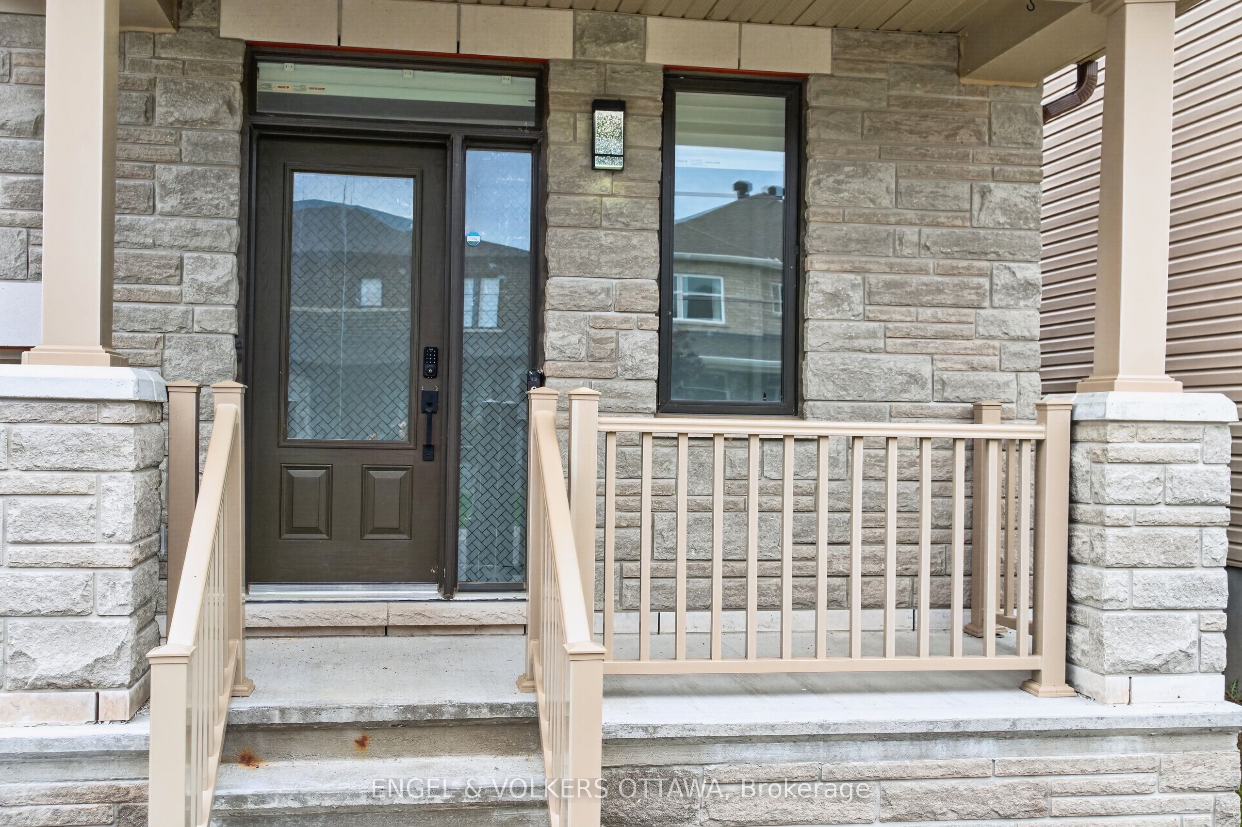 Additional image 2 of 87 Coco Place, Ottawa, ON, K2T 0R2