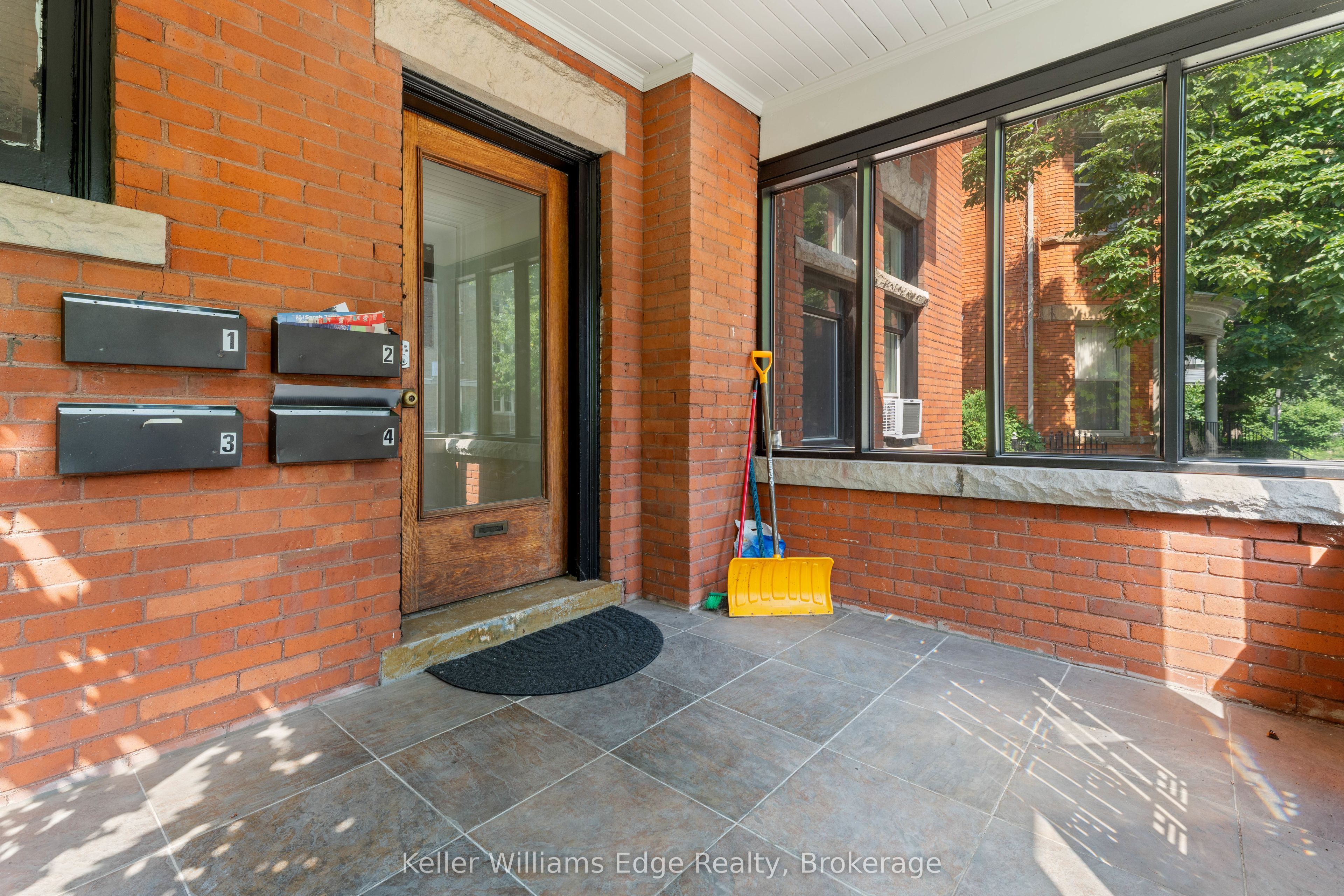 2-128 Herkimer Street, Hamilton, ON, L8P 2H1 photo 5
