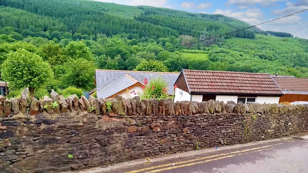 Additional image 20 of 3 bed terraced house for salePantygraigwen Road, Pontypridd CF37