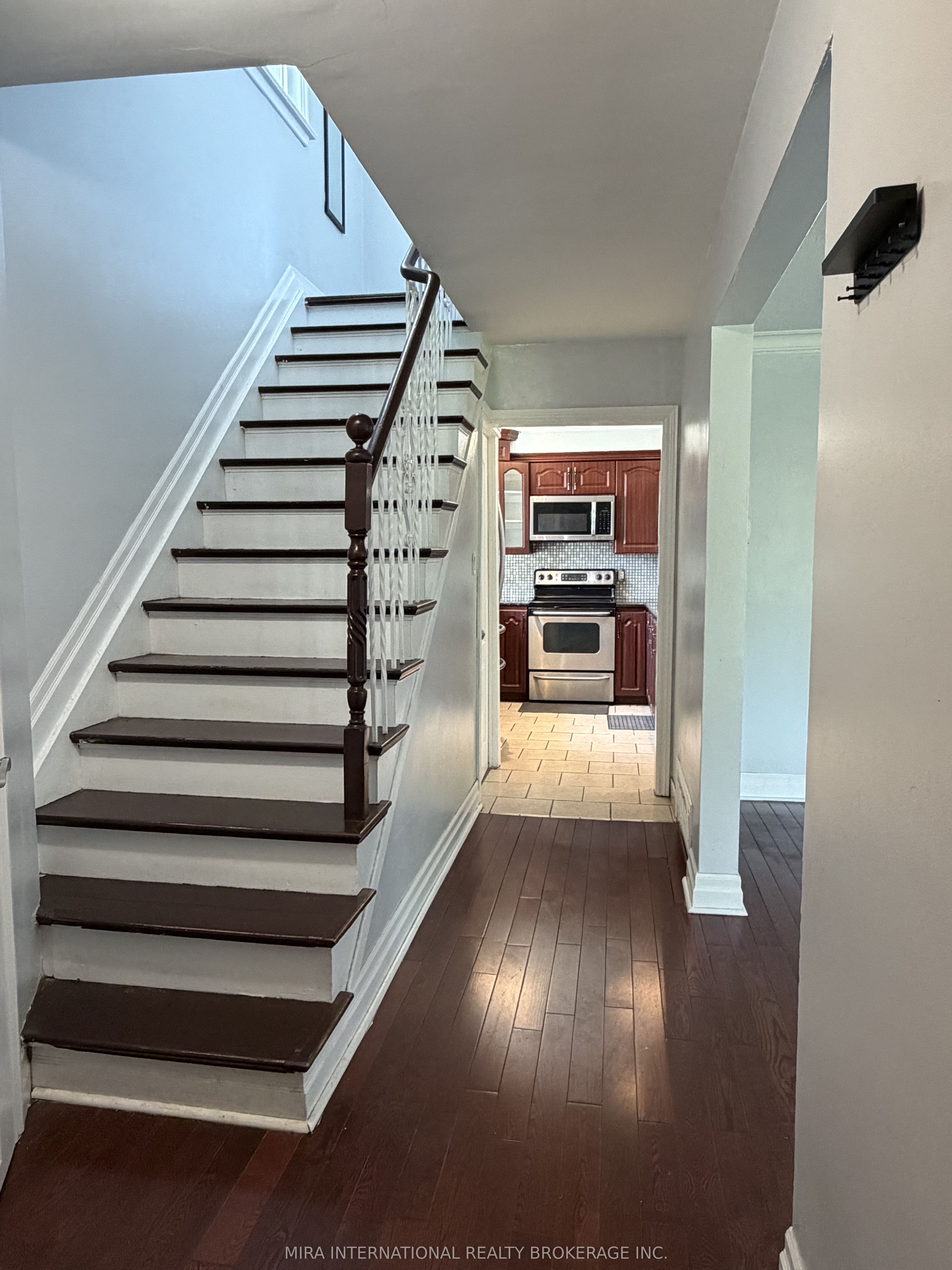 2 Burrard Road, Toronto, ON, M9W 3S9 photo 2
