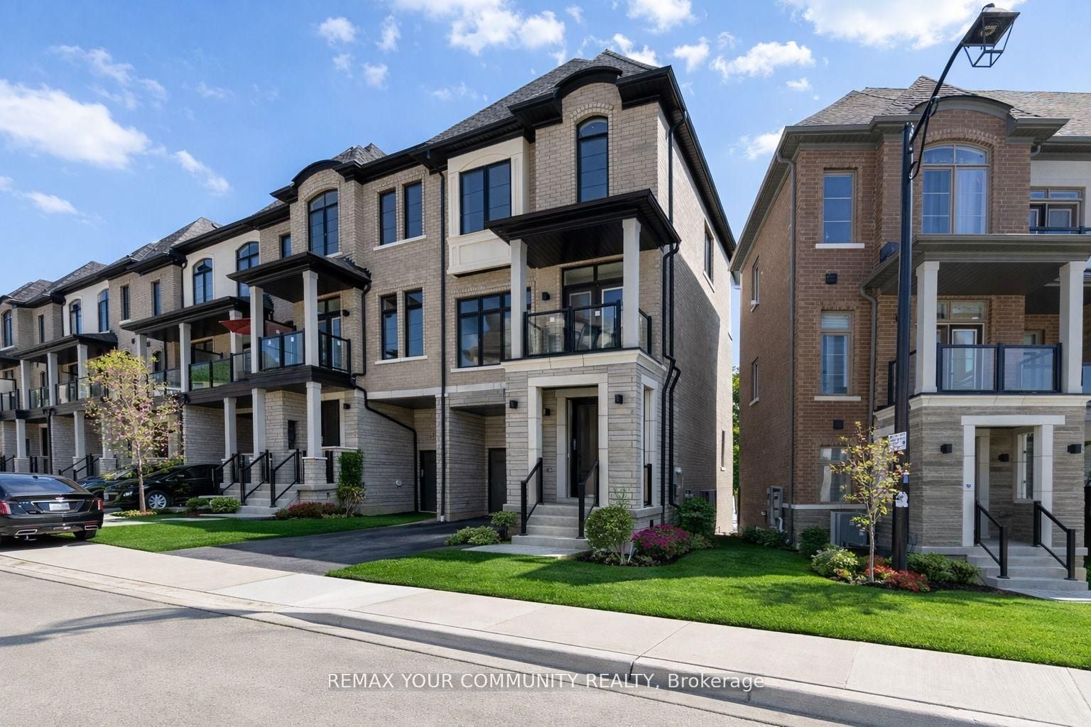 83 Archambault Way, Vaughan, ON, L4L 1A6 photo 2